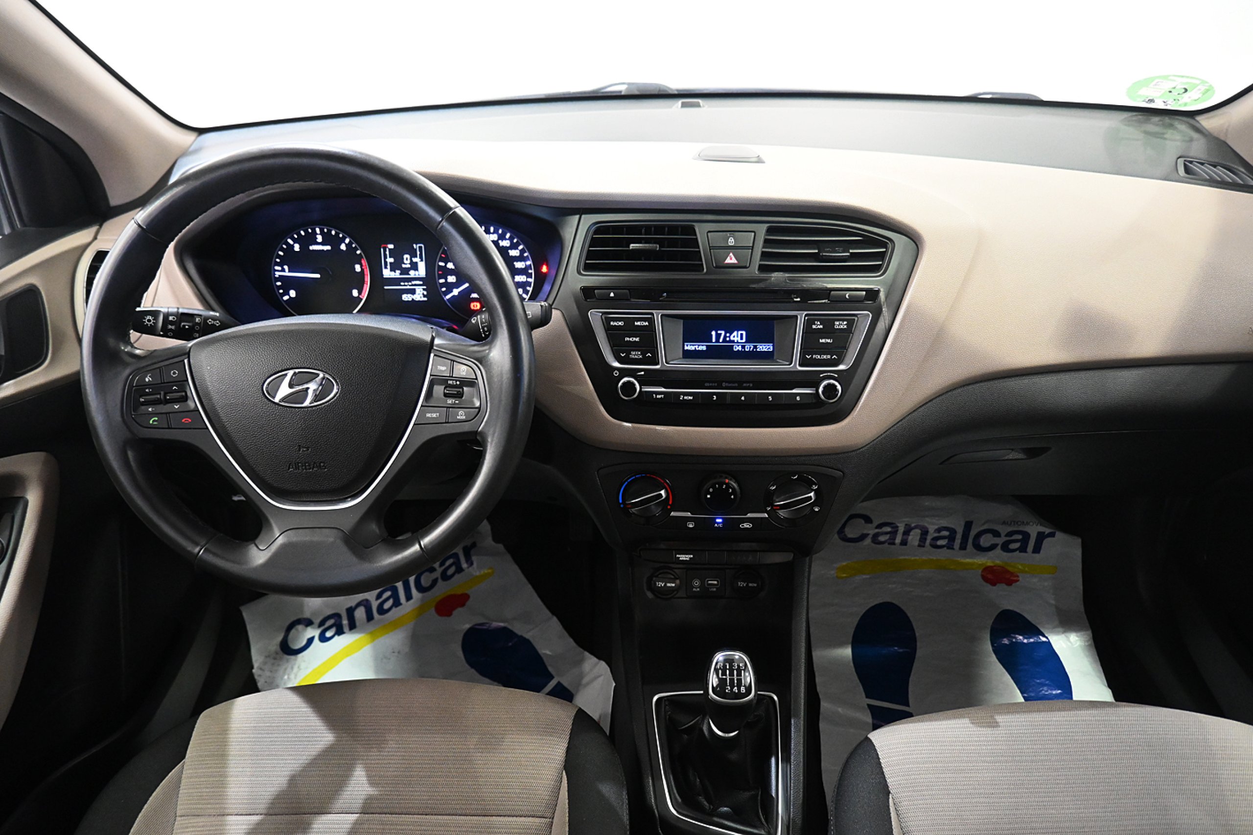 Foto Hyundai i20 13