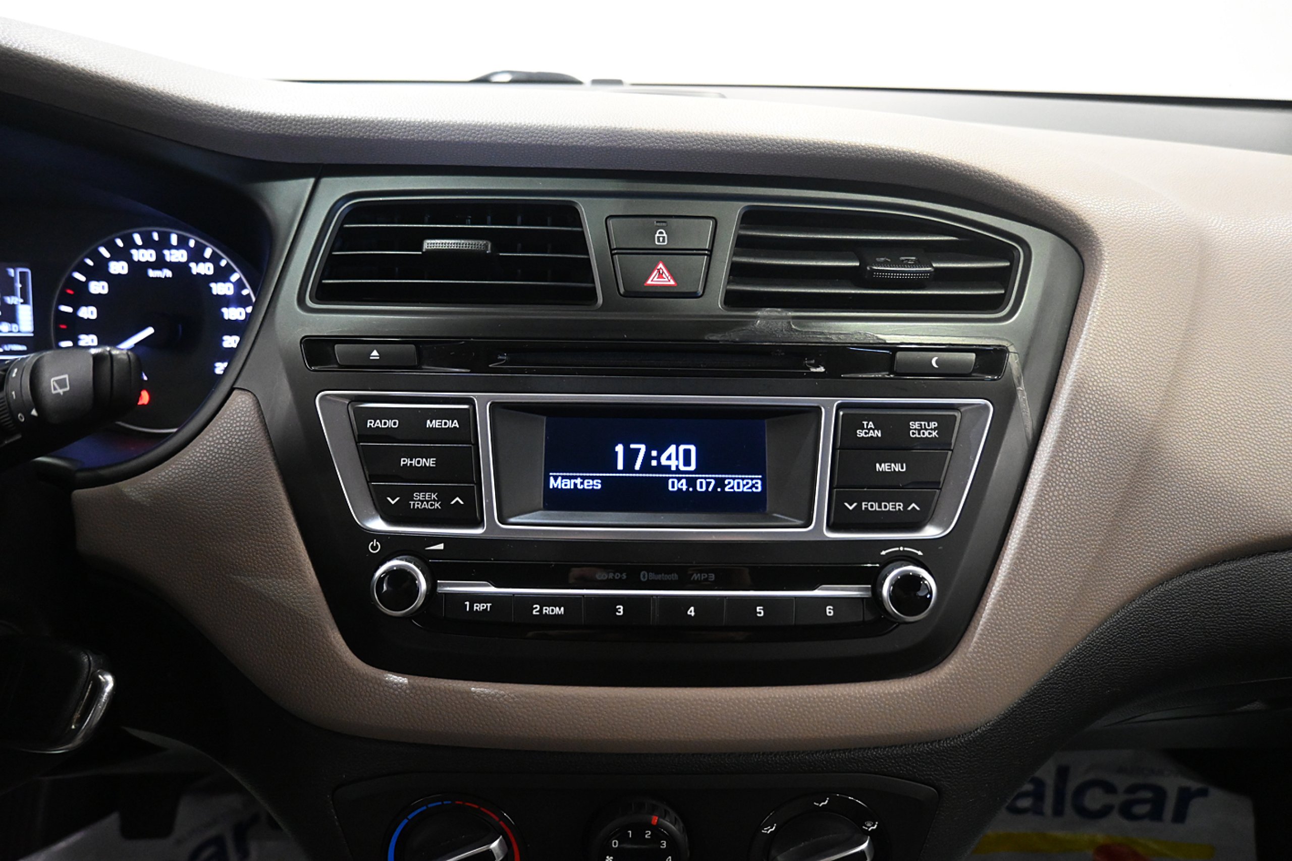 Foto Hyundai i20 14