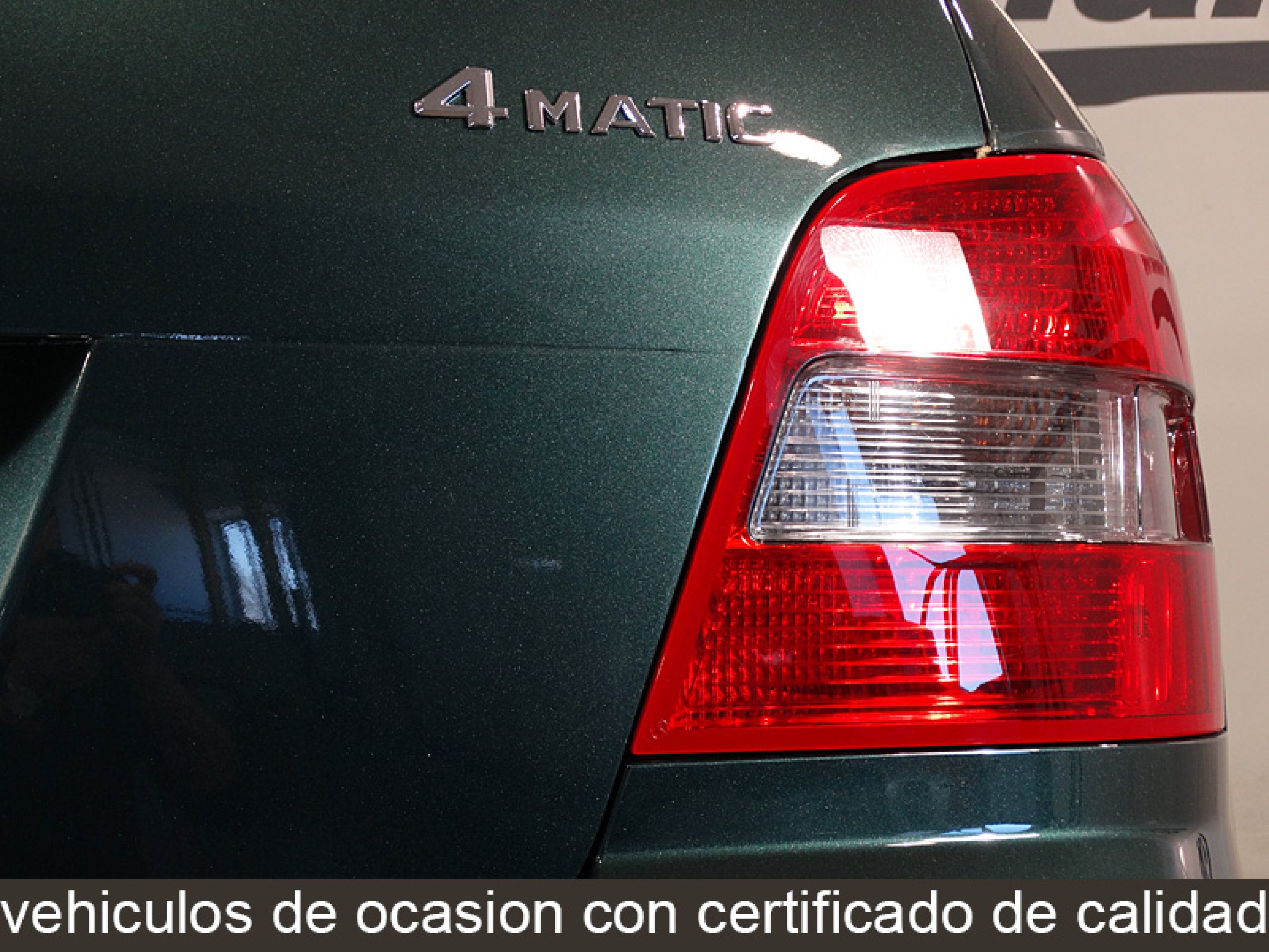 Foto Mercedes-Benz GLK 320 11