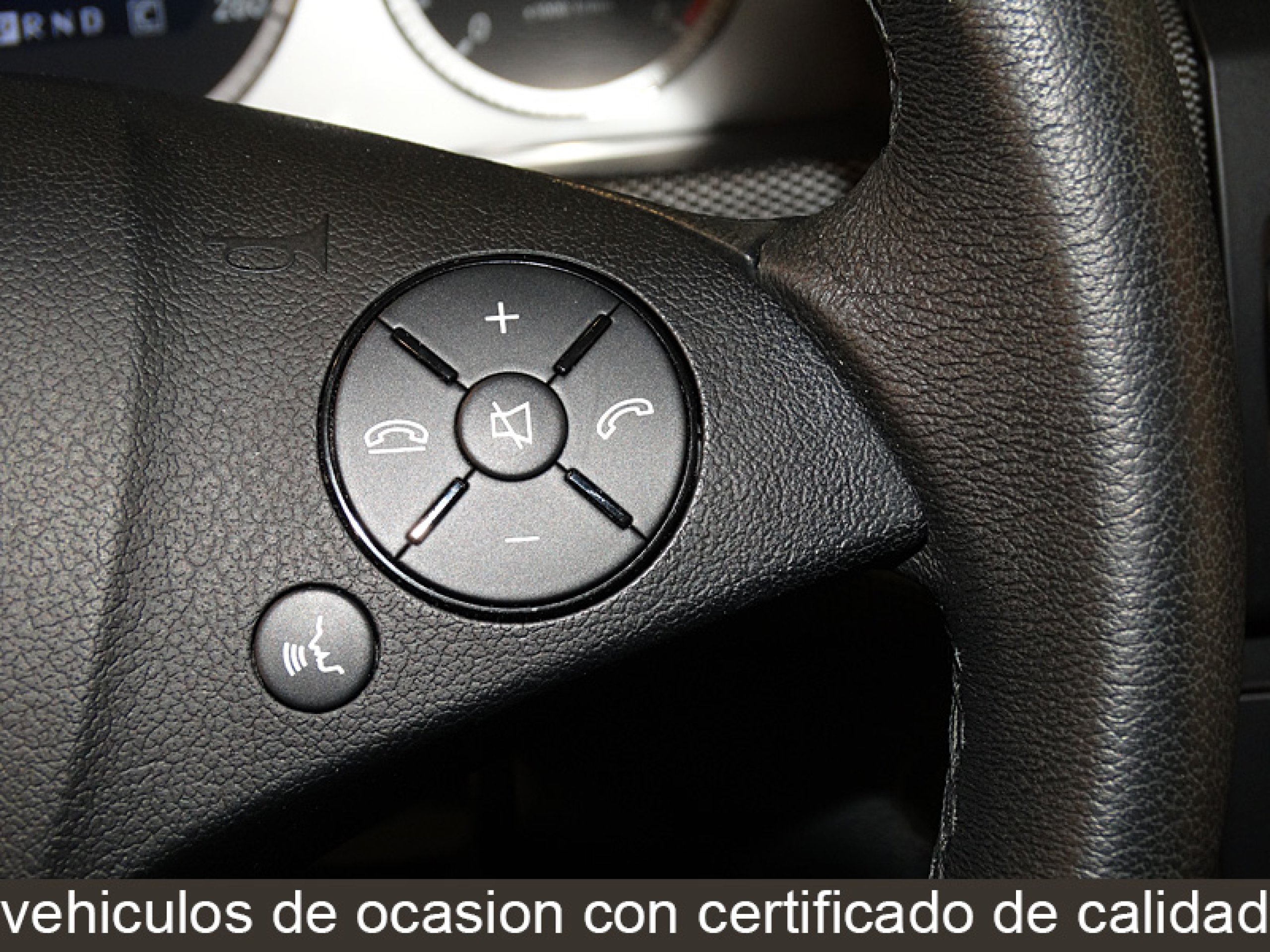Foto Mercedes-Benz GLK 320 29