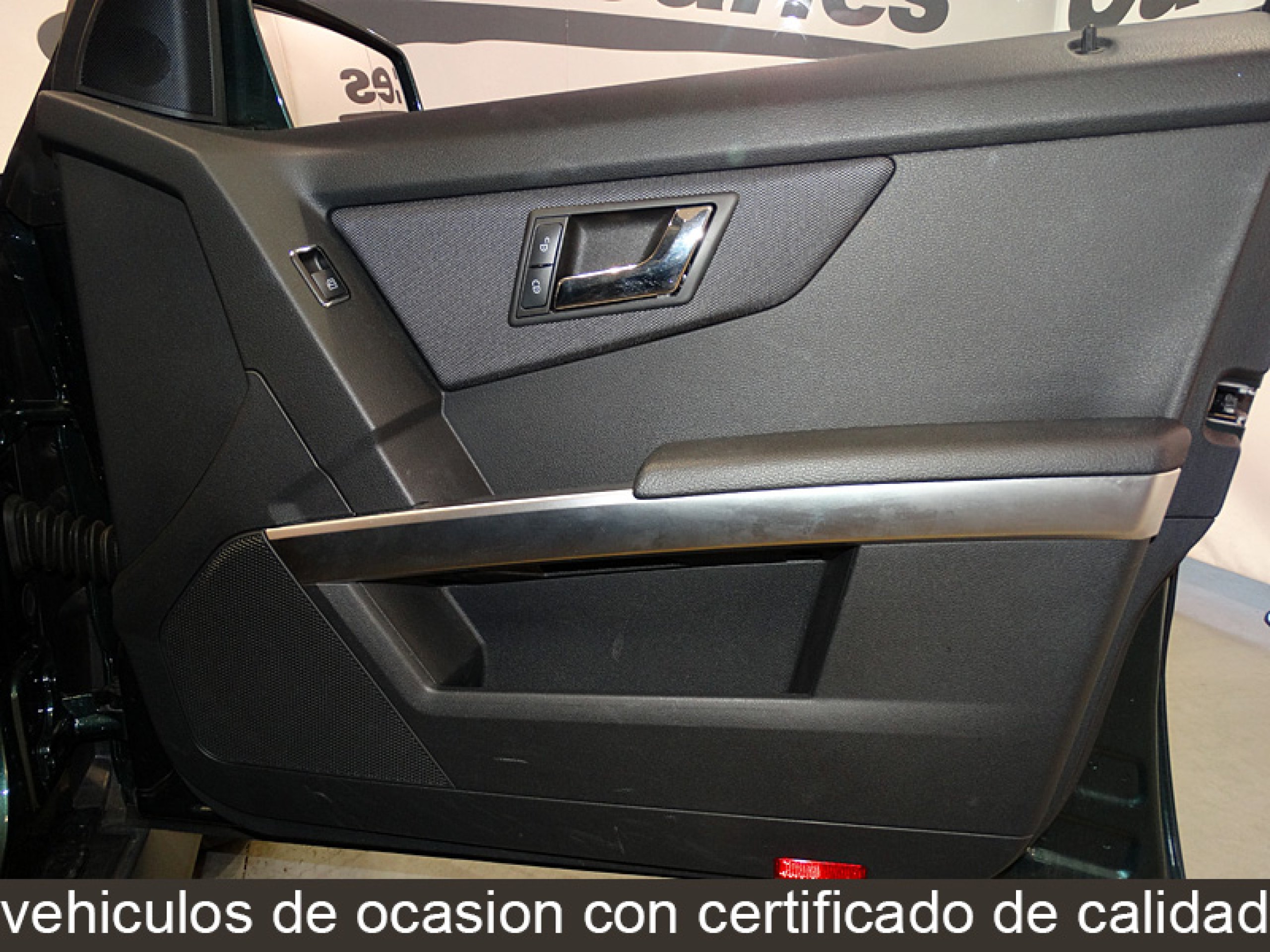 Foto Mercedes-Benz GLK 320 33