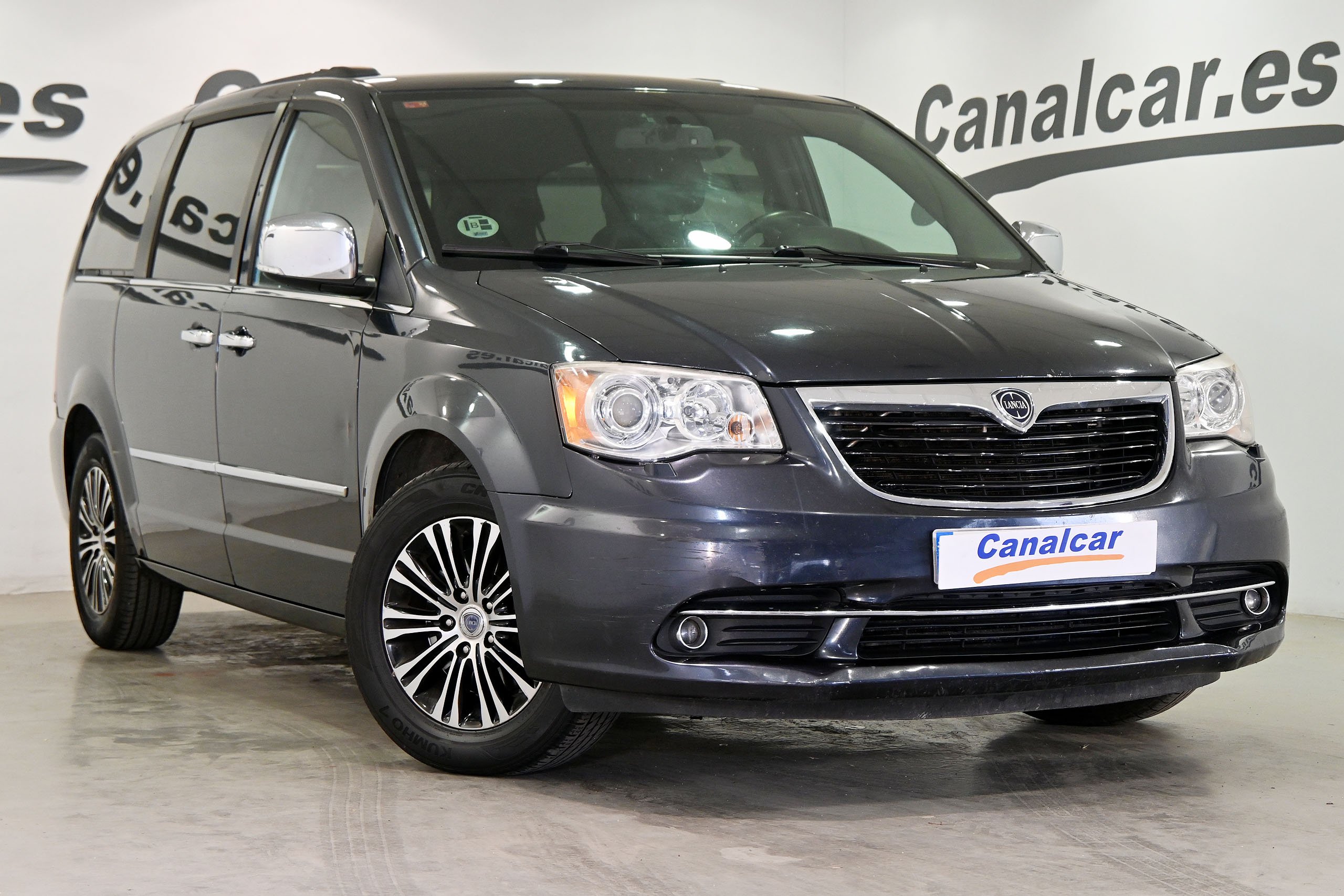 Foto Lancia Voyager 4