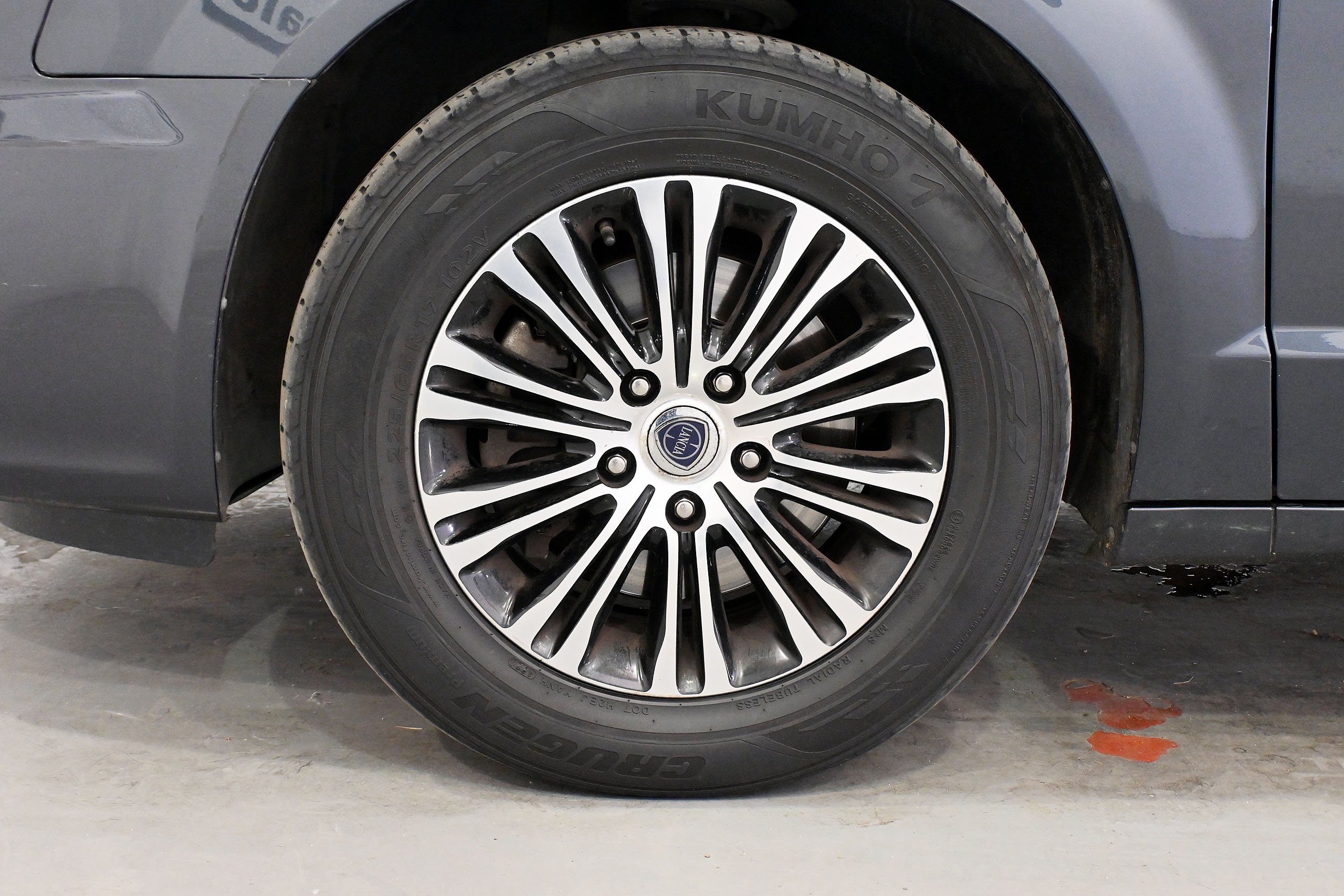 Foto Lancia Voyager 40