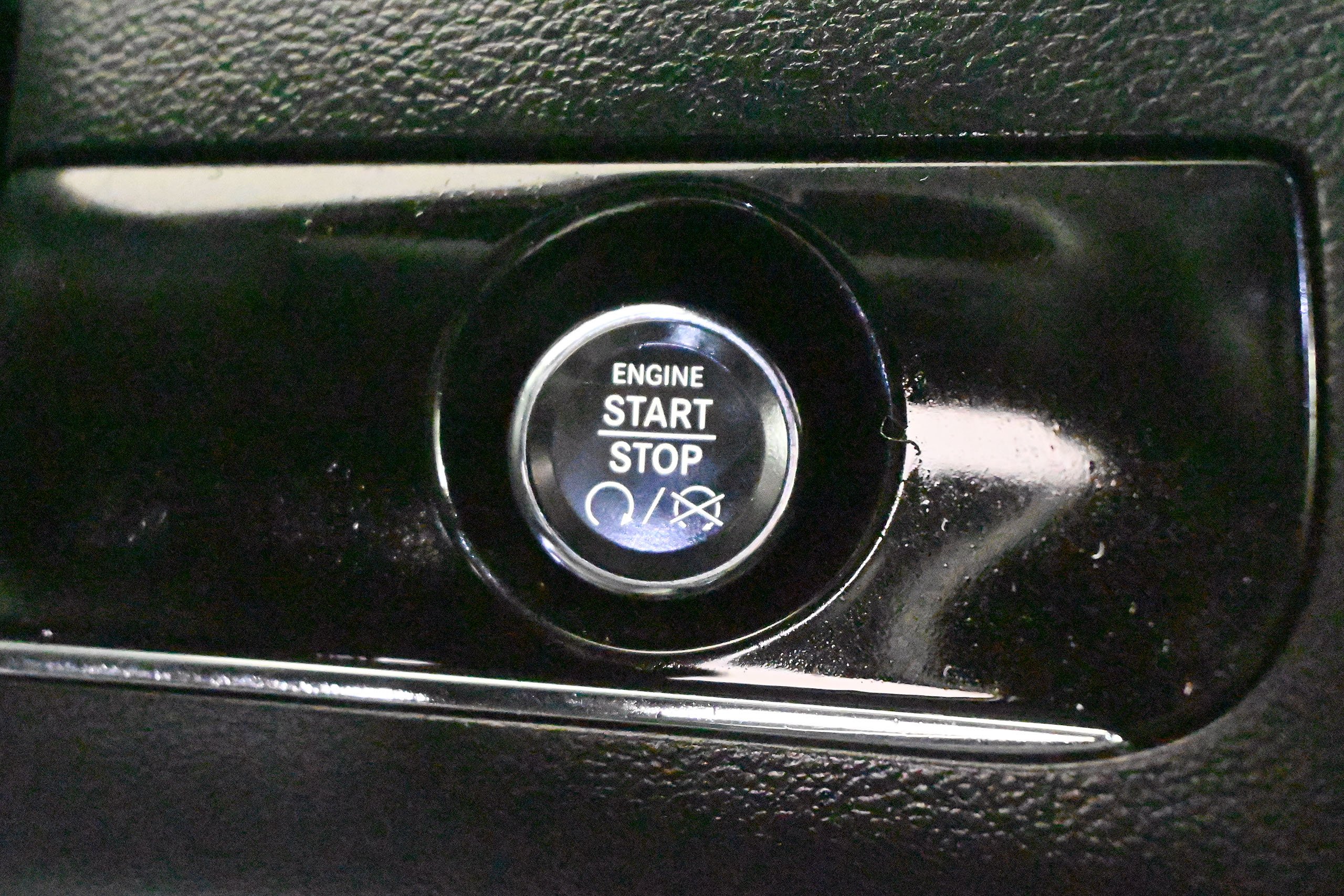 Foto Lancia Voyager 28