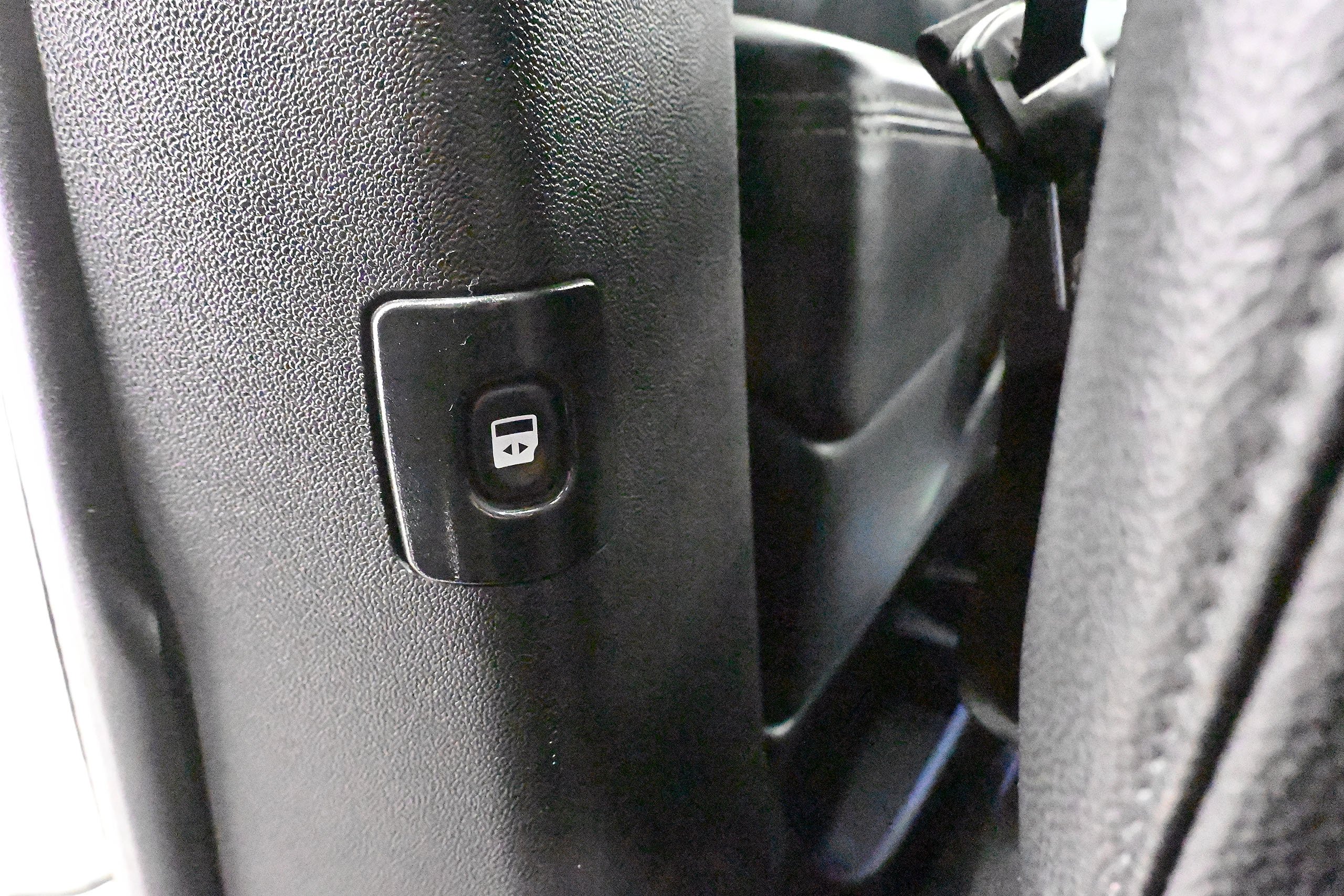 Foto Lancia Voyager 32