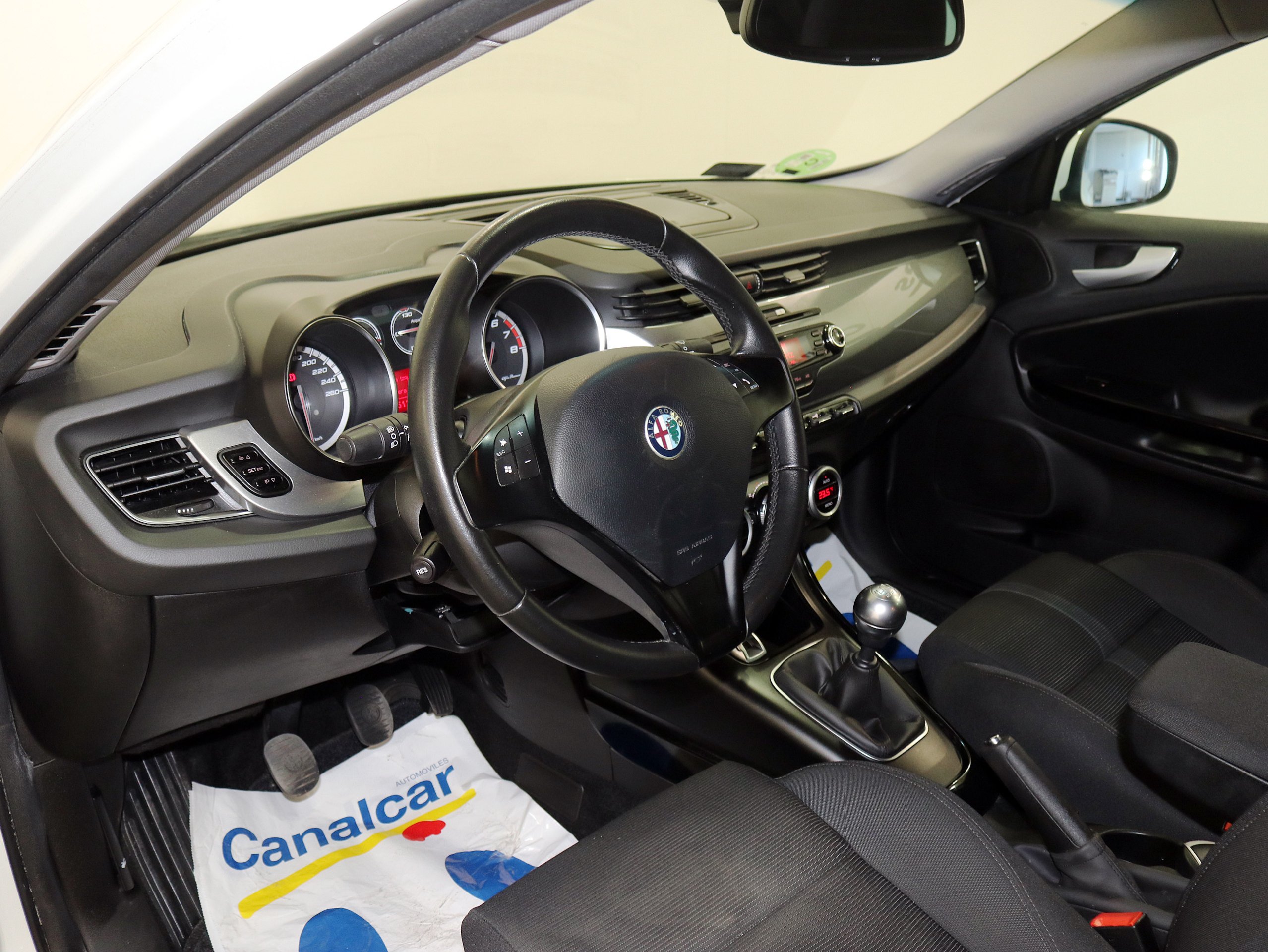 Foto Alfa Romeo Giulietta 17