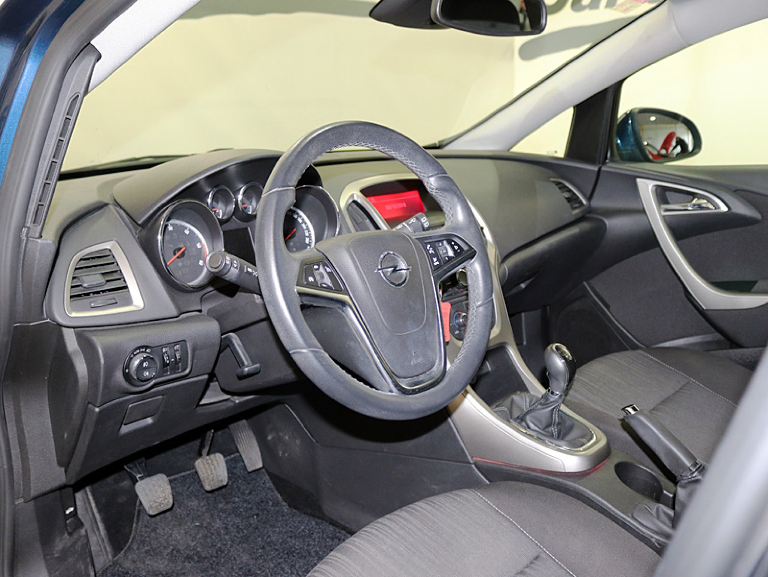 Foto Opel Astra 14