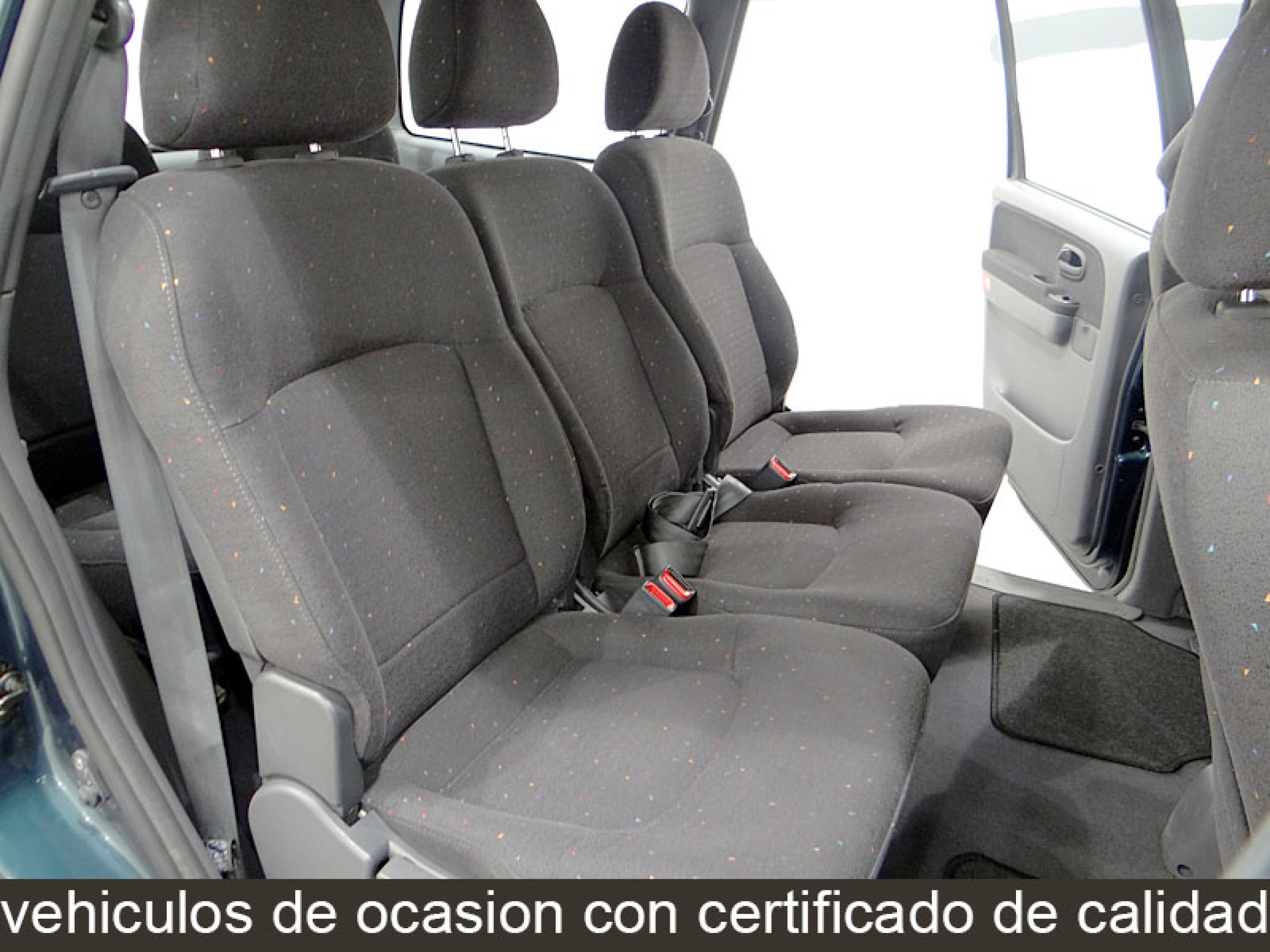 Foto Hyundai Trajet 14