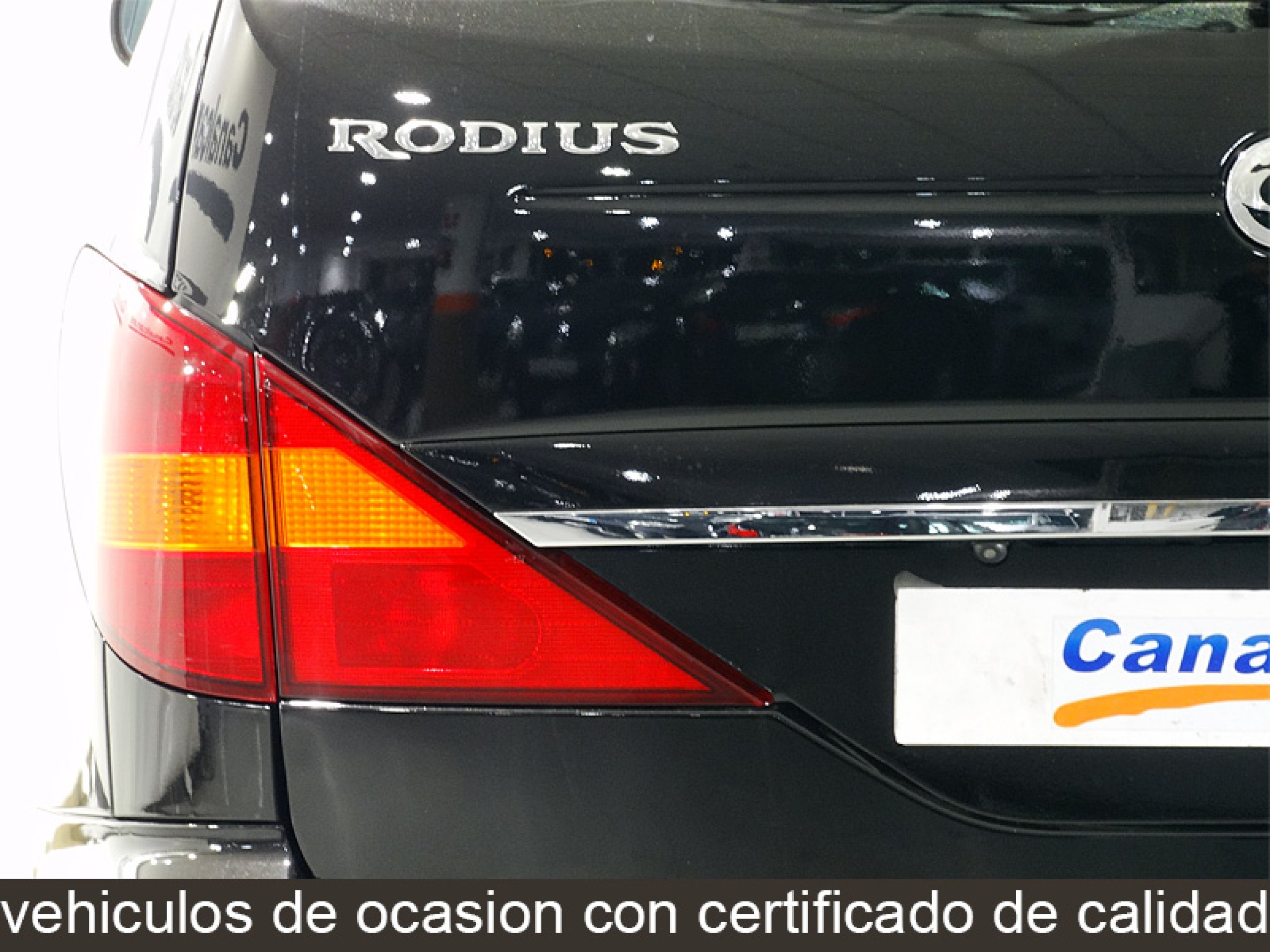 Foto Ssangyong Rodius 14