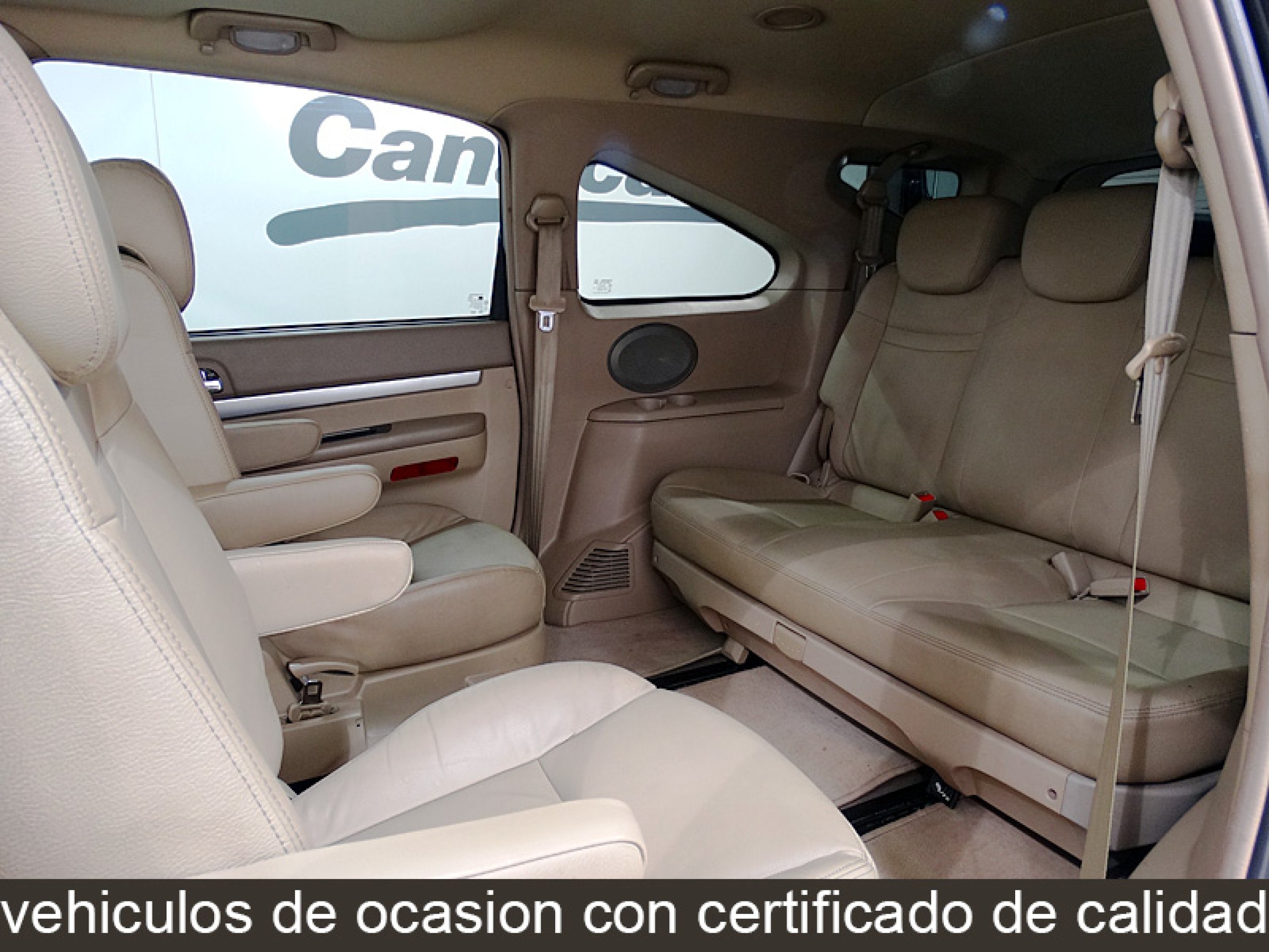 Foto Ssangyong Rodius 24