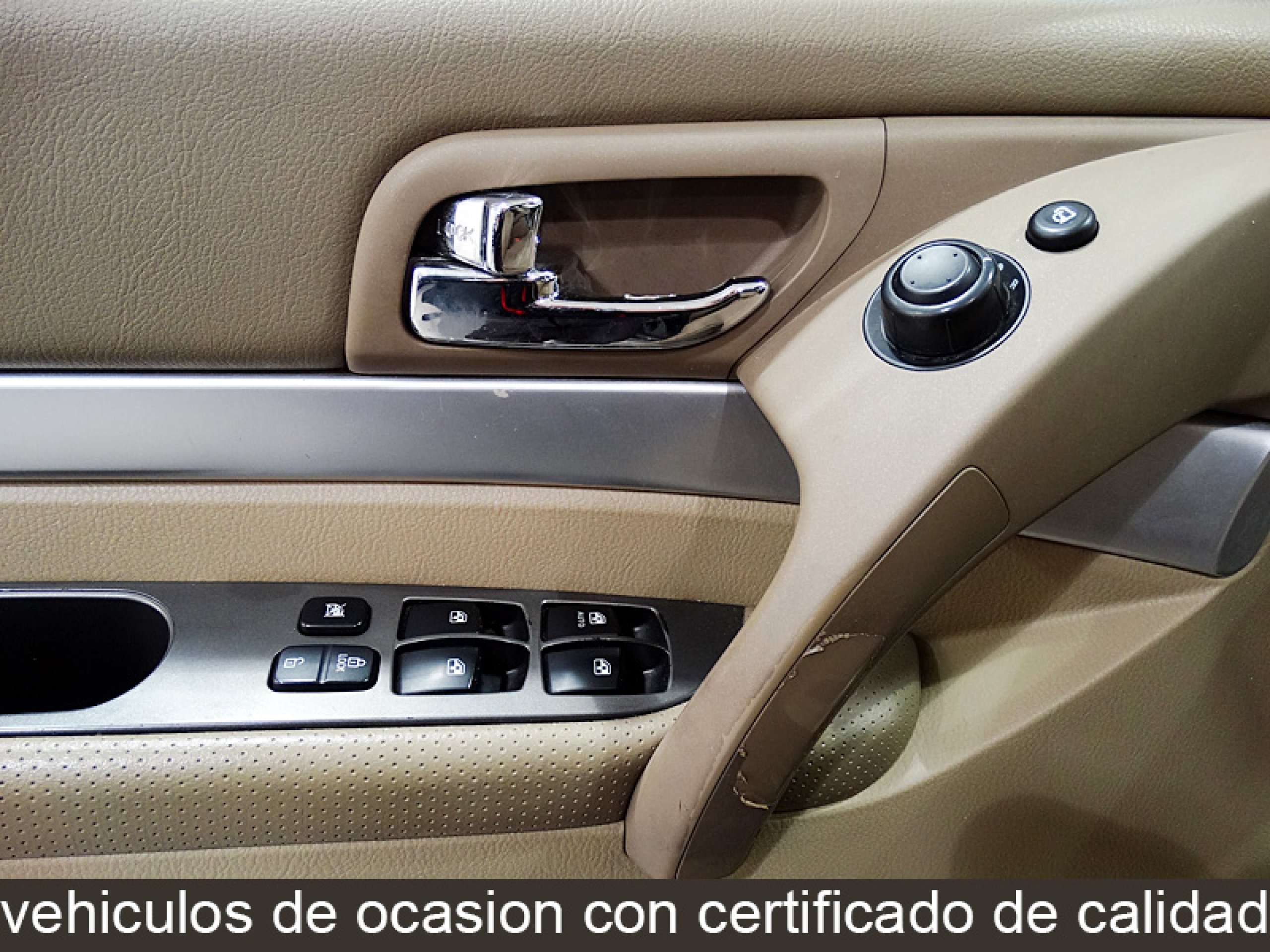 Foto Ssangyong Rodius 26