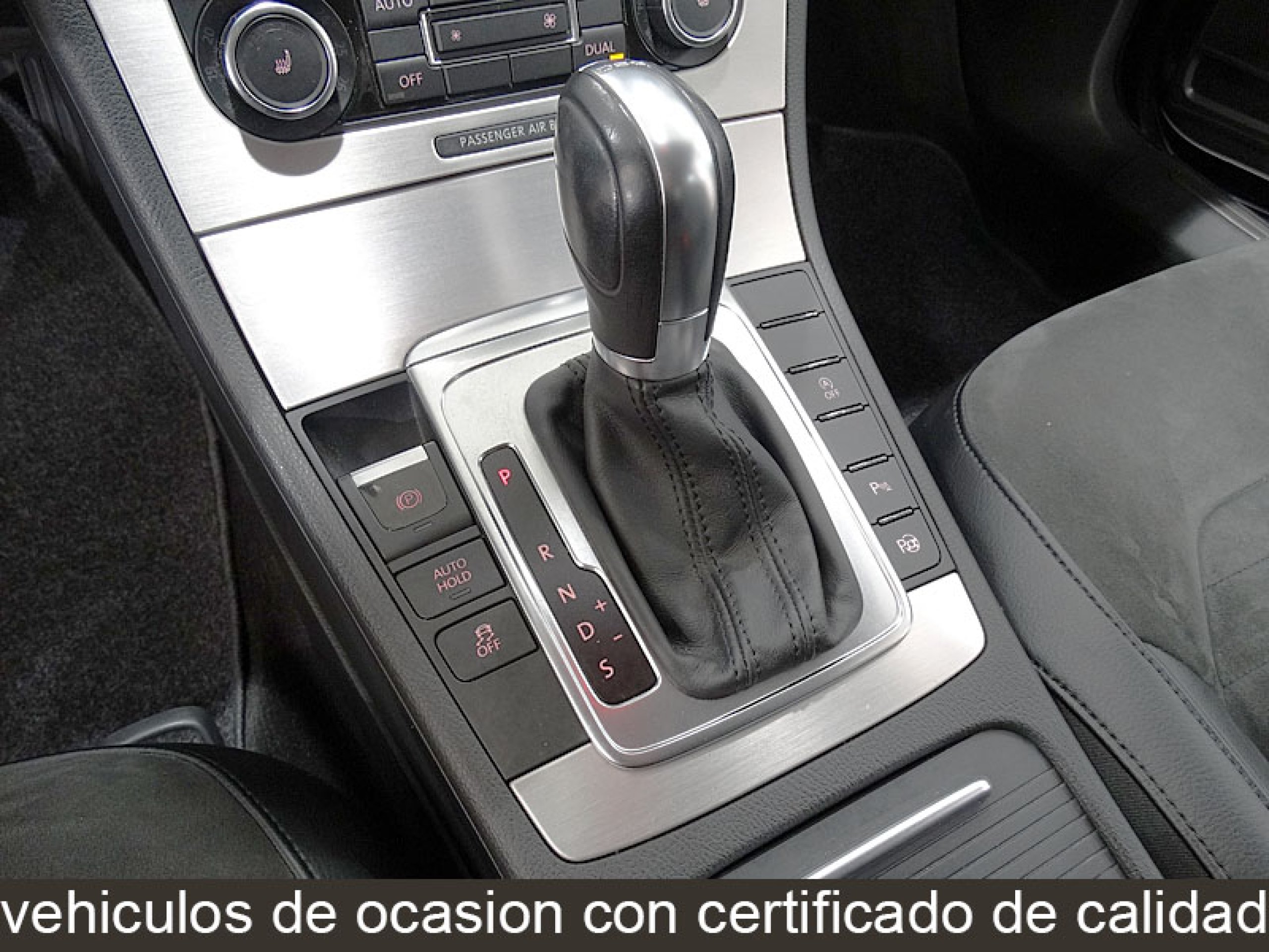 Foto Volkswagen Passat 32