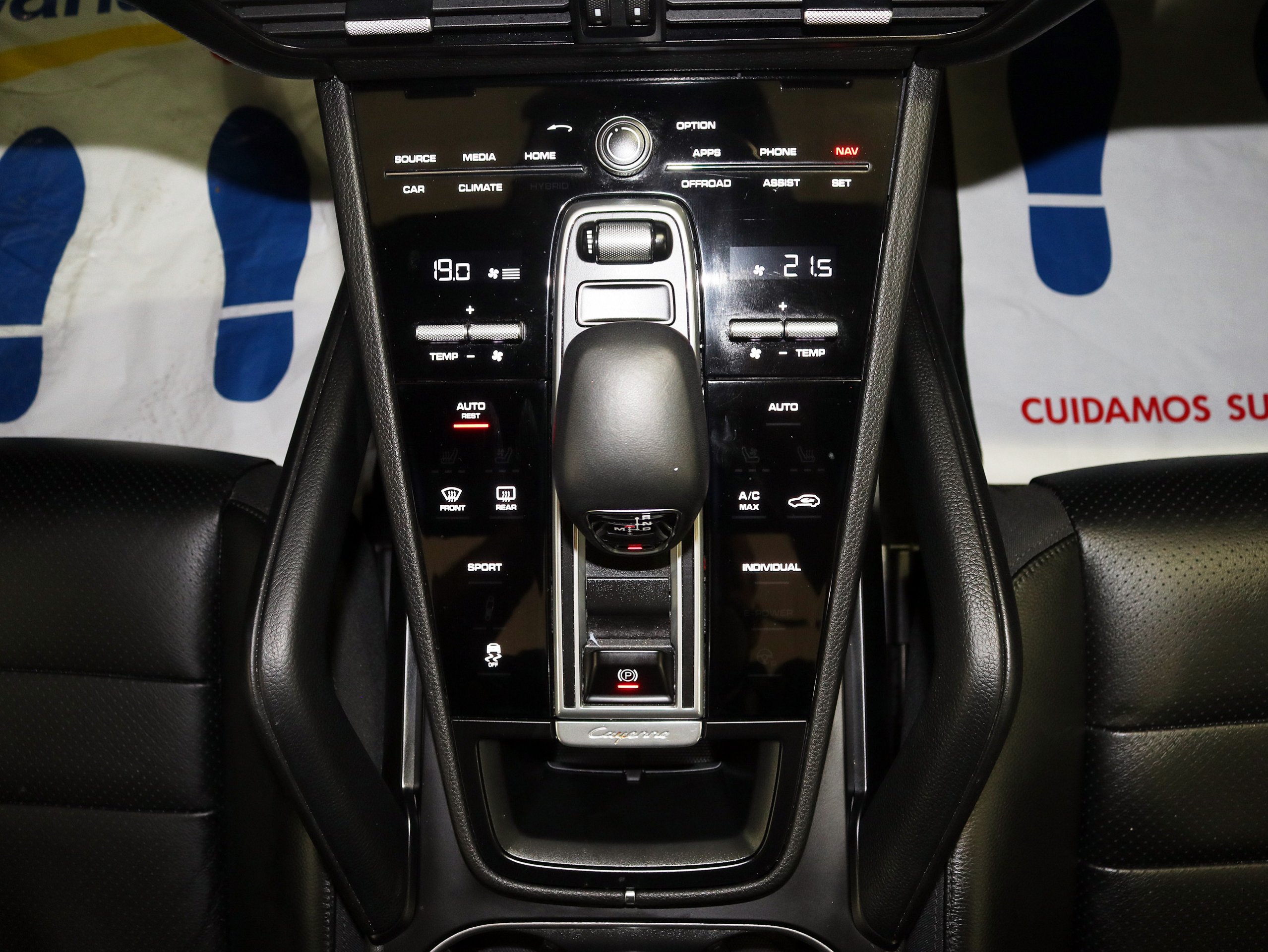 Foto Porsche Cayenne 43