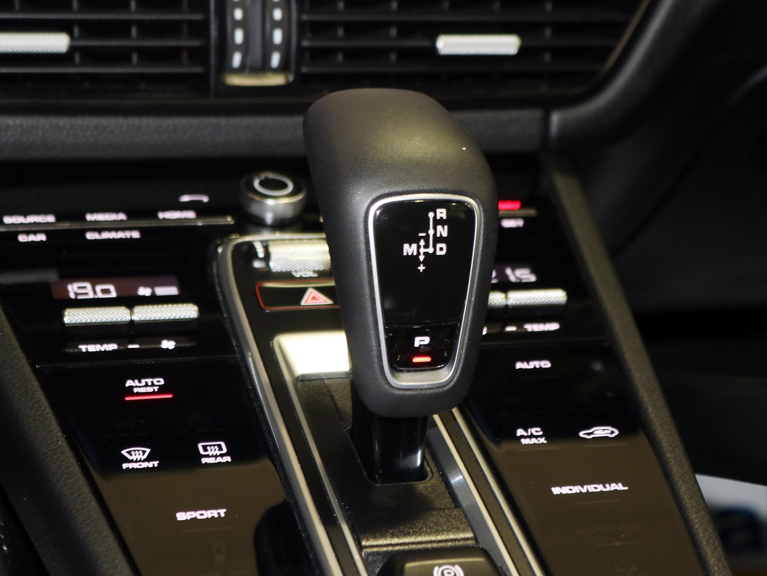 Foto Porsche Cayenne 44