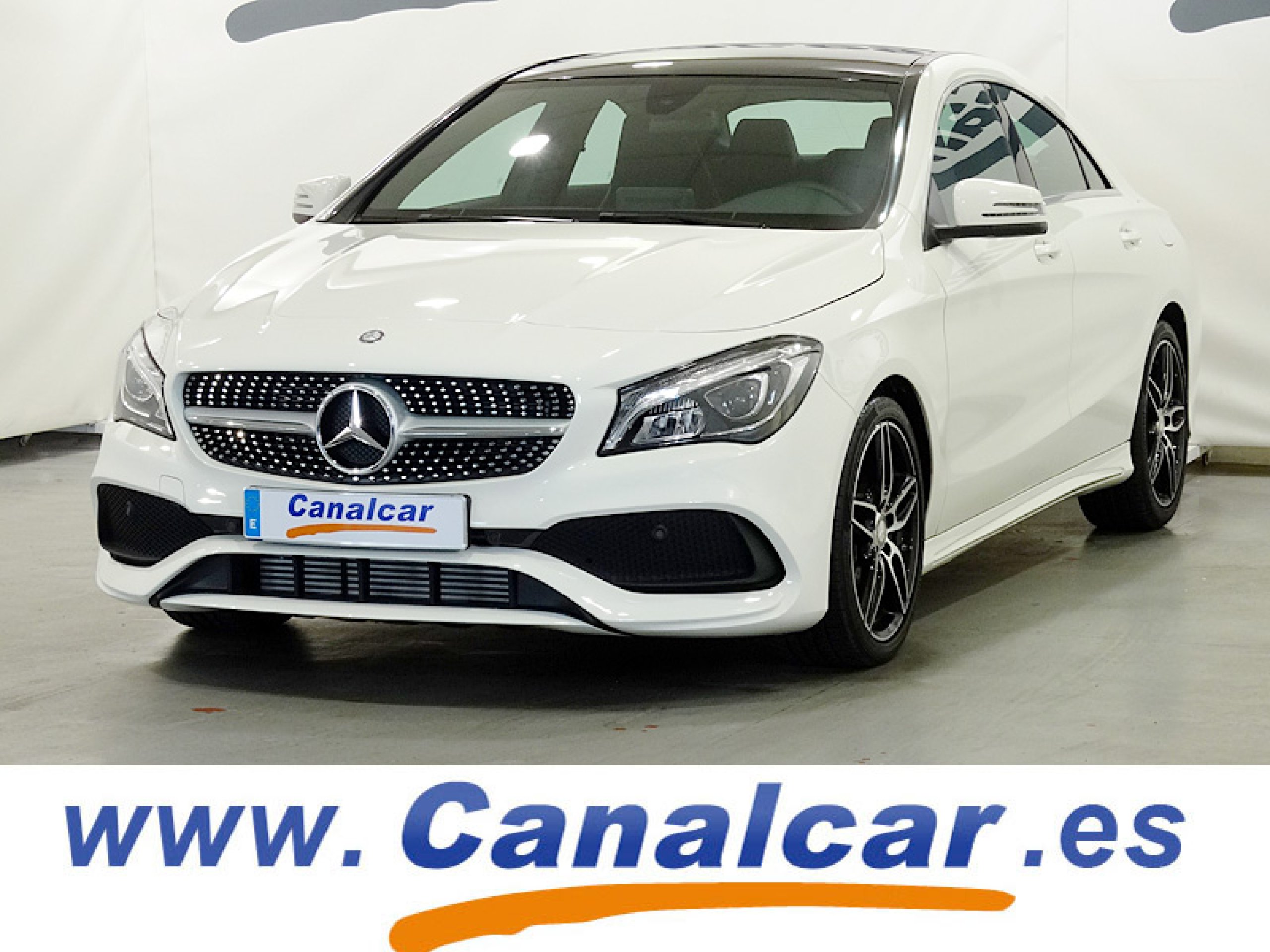 Foto Mercedes-Benz CLA 200 2
