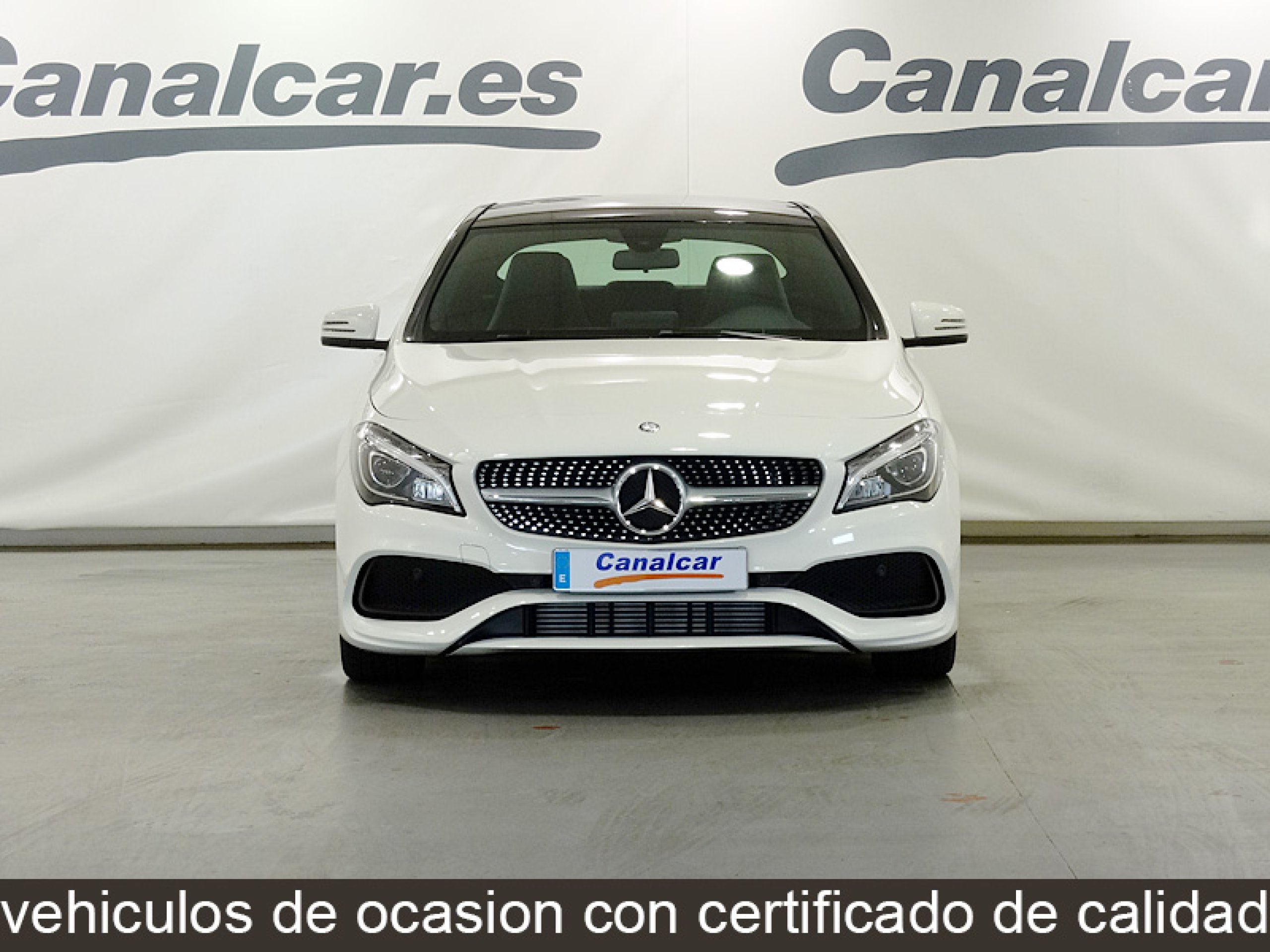 Foto Mercedes-Benz CLA 200 4