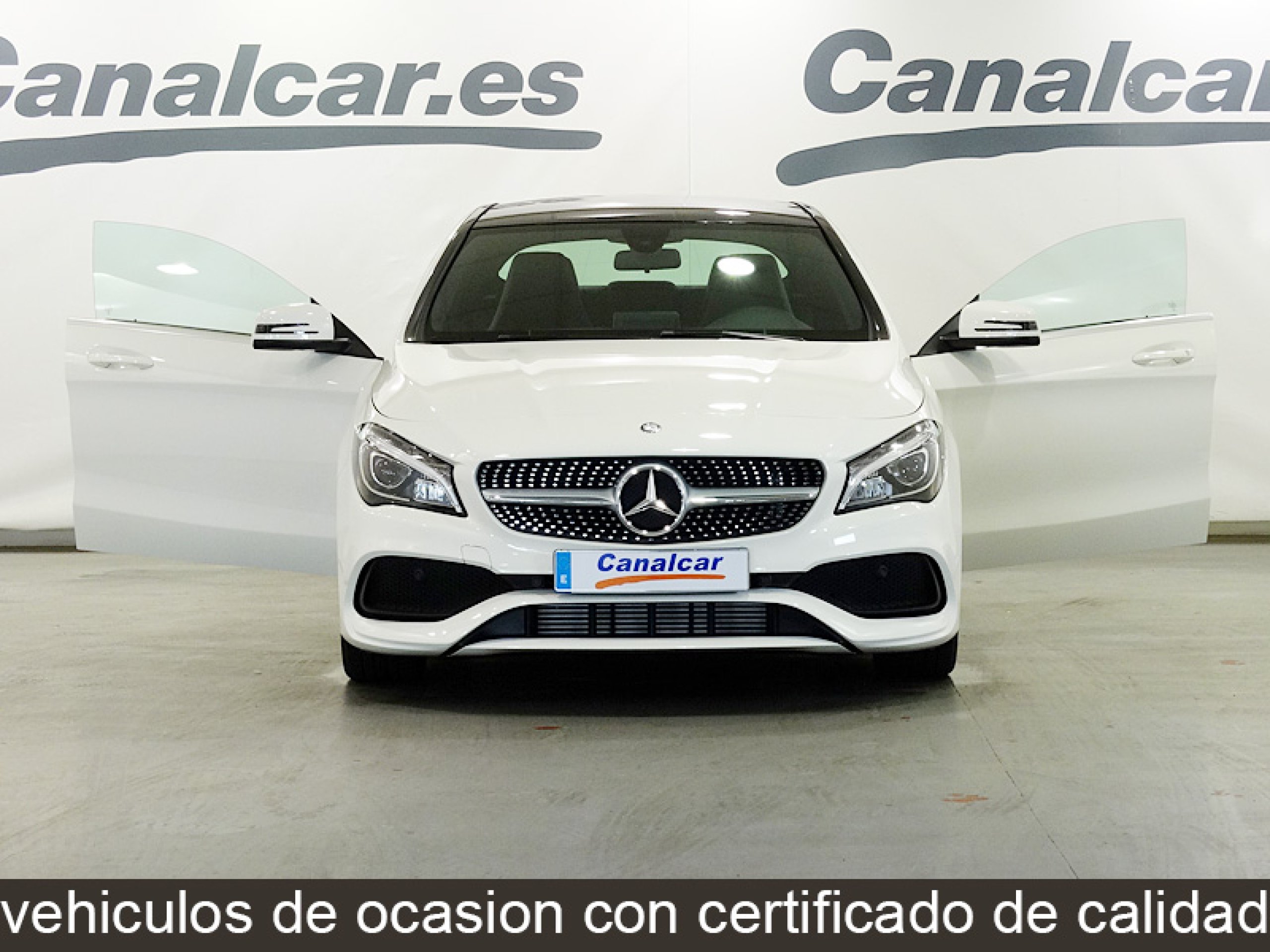 Foto Mercedes-Benz CLA 200 5