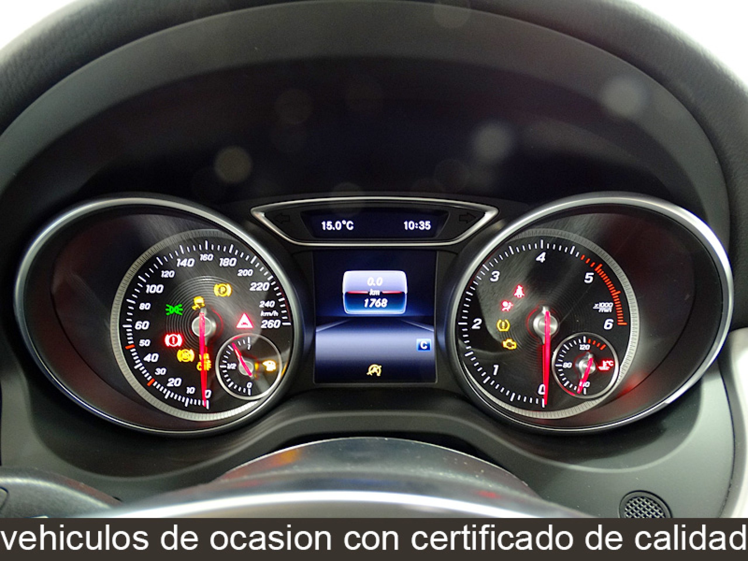 Foto Mercedes-Benz CLA 200 42