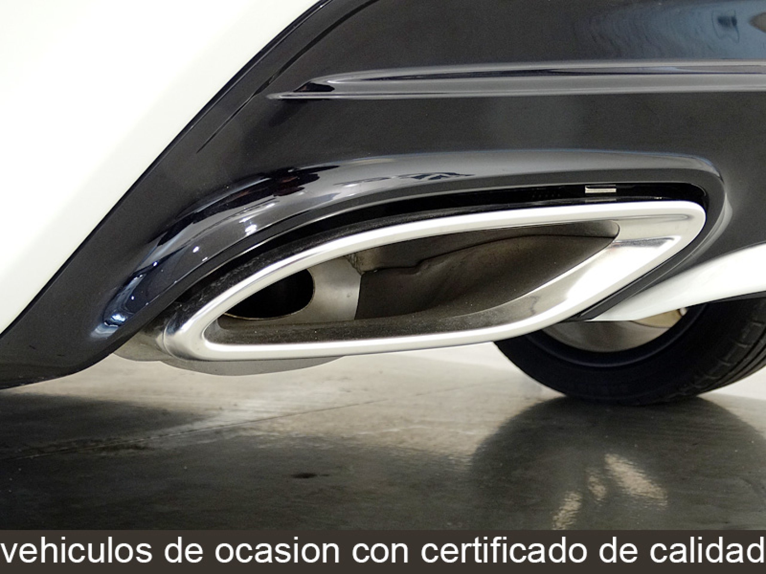 Foto Mercedes-Benz CLA 200 53