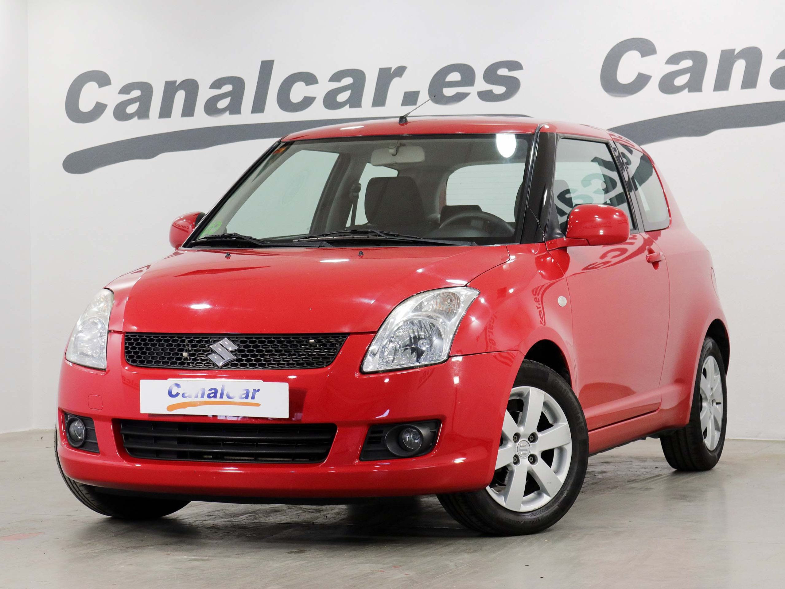 Foto Suzuki Swift 1 Foto Suzuki Swift 1