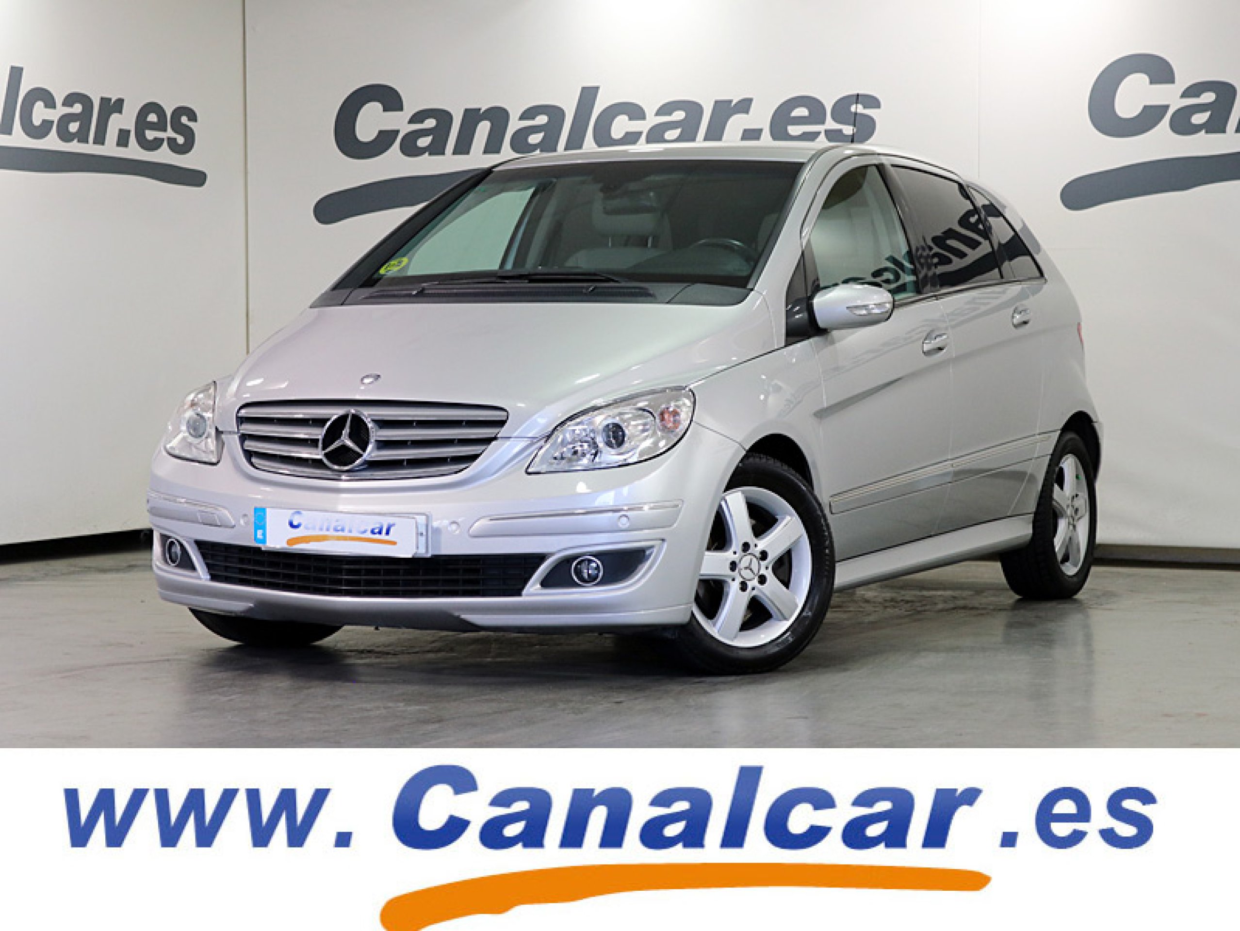 Foto Mercedes-Benz B 200 2