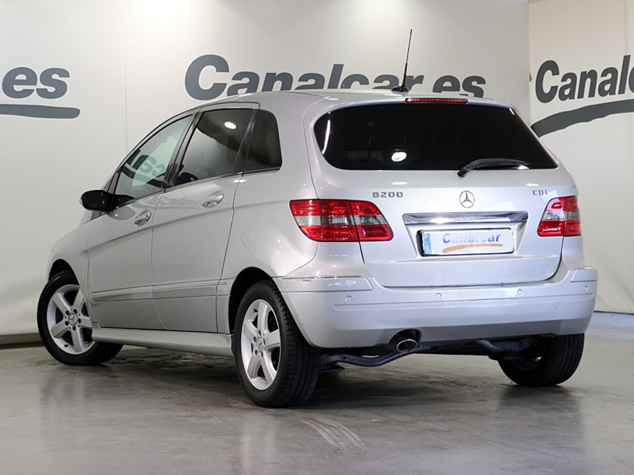 Foto Mercedes-Benz B 200 7