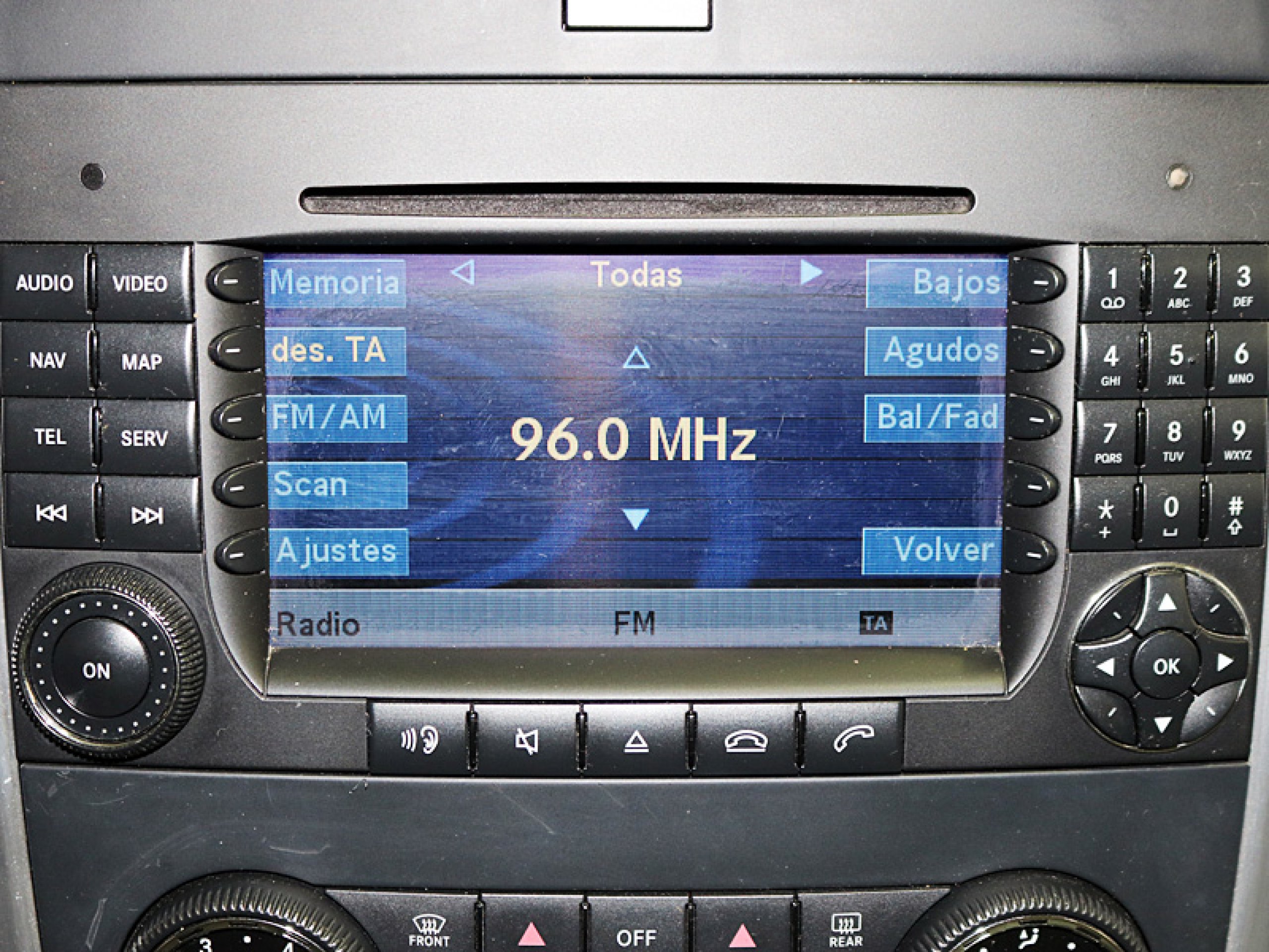 Foto Mercedes-Benz B 200 18