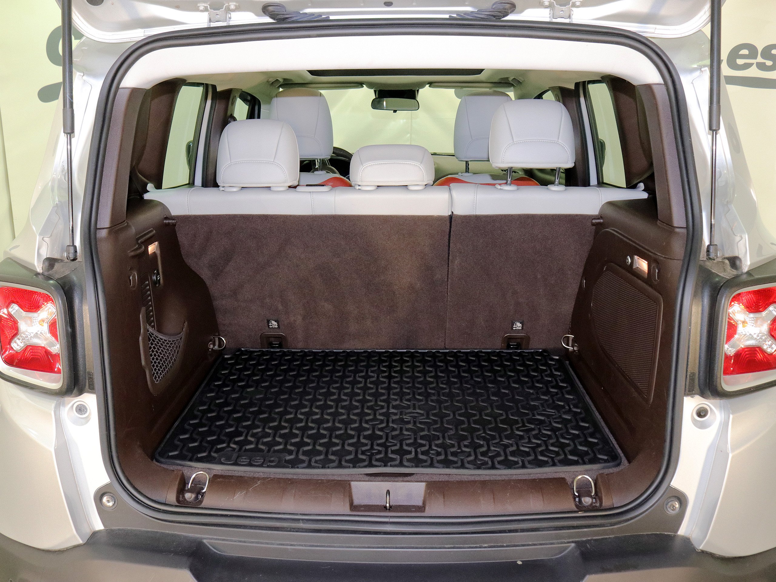 Foto Jeep Renegade 10