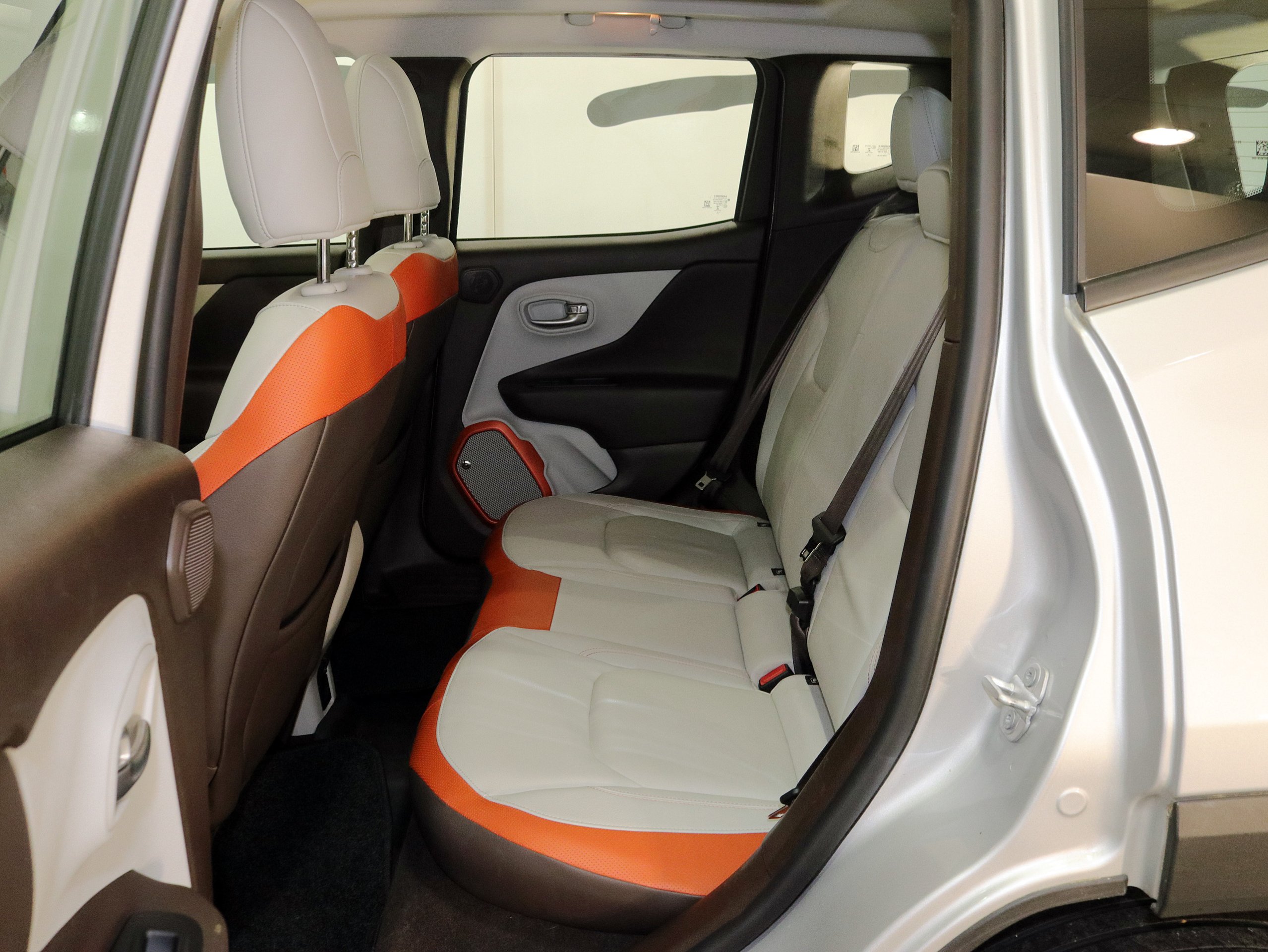 Foto Jeep Renegade 15