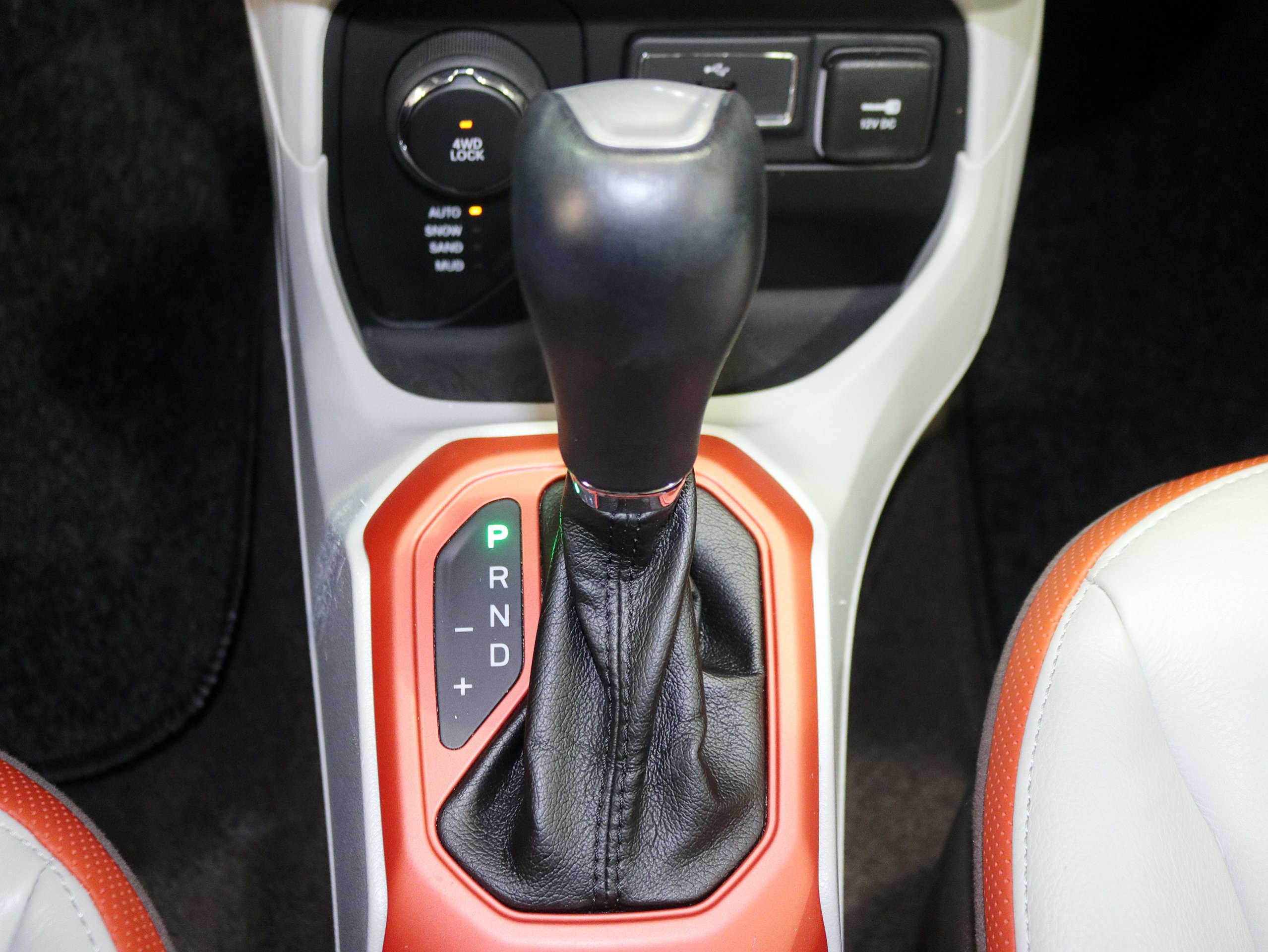 Foto Jeep Renegade 30