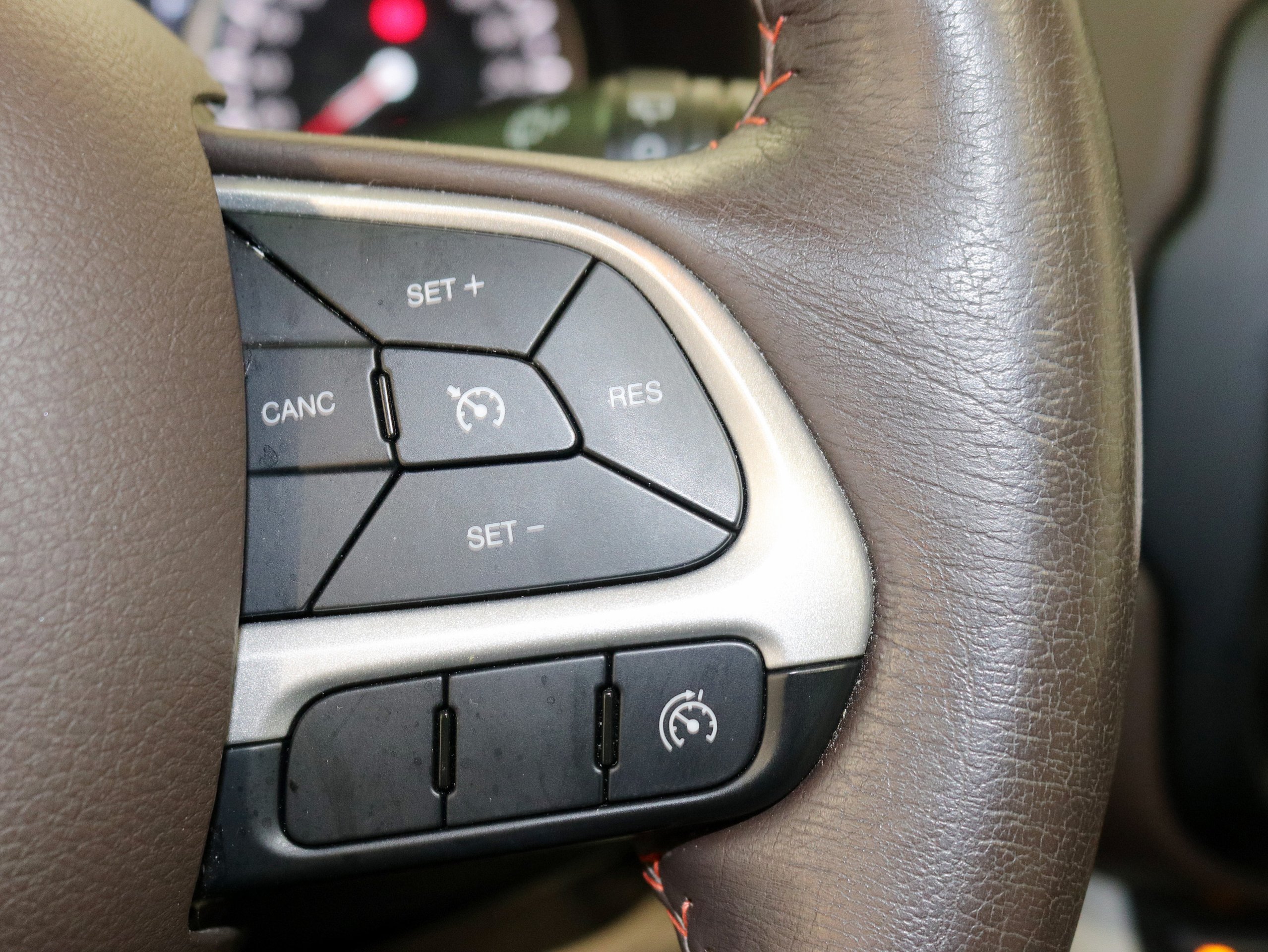Foto Jeep Renegade 36