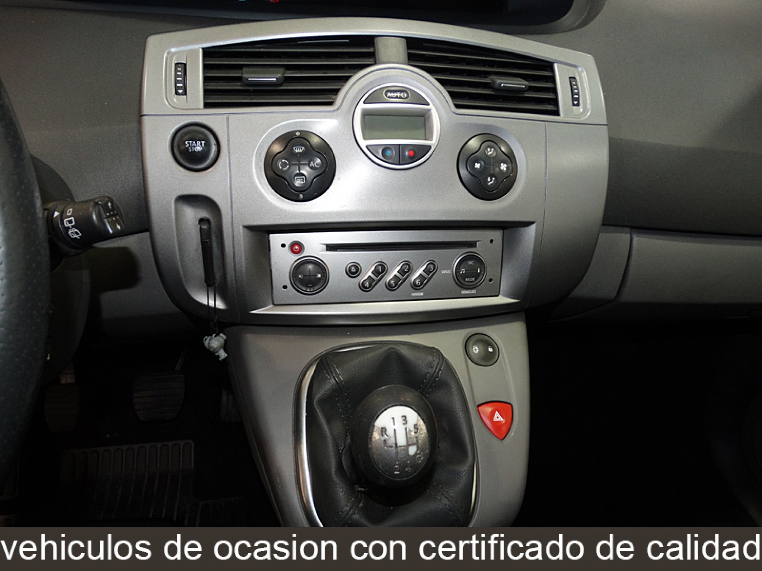 Foto Renault Grand Scenic 16
