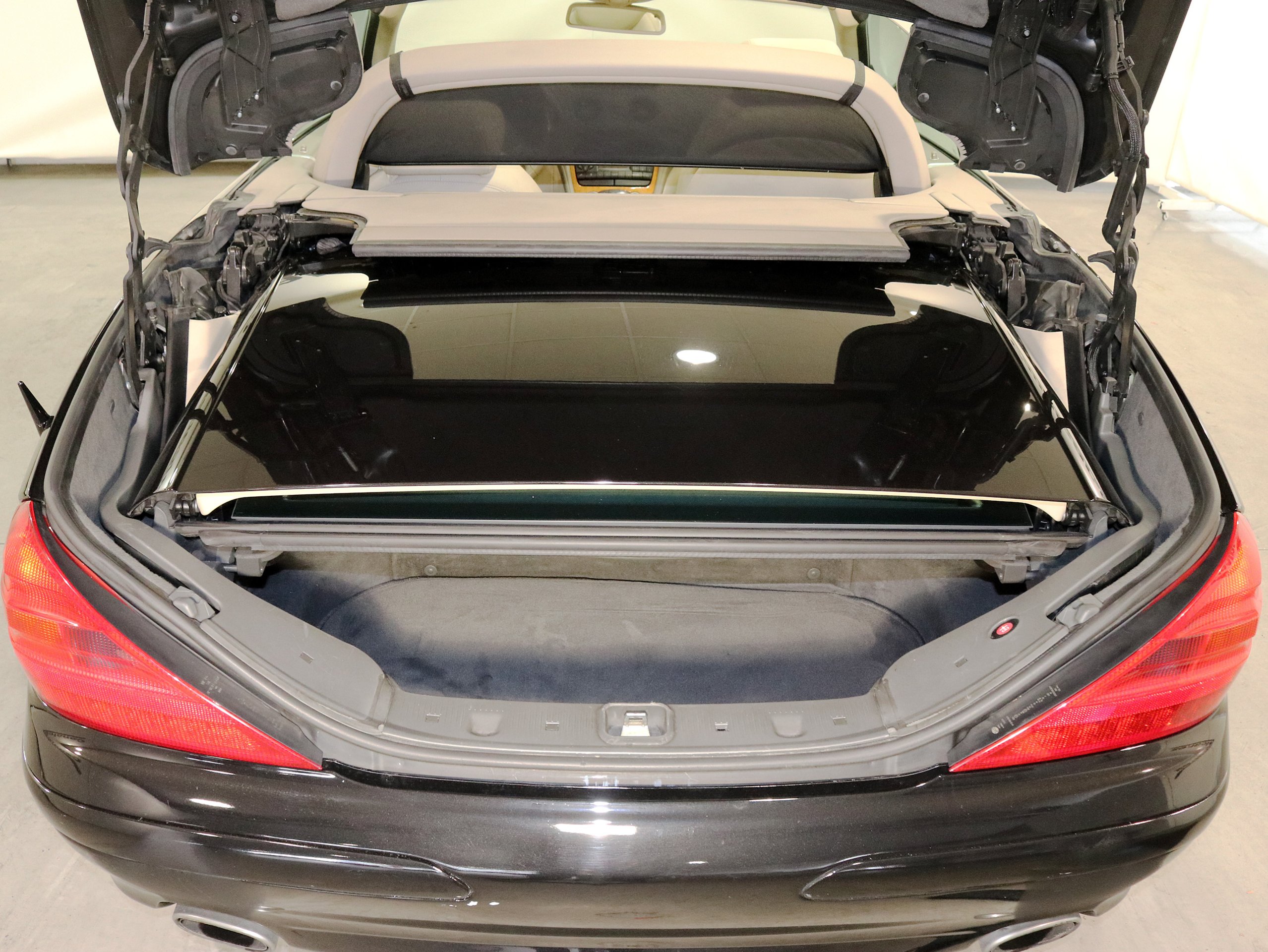 Foto Mercedes-Benz SL 350 9 Foto Mercedes-Benz SL 350 9