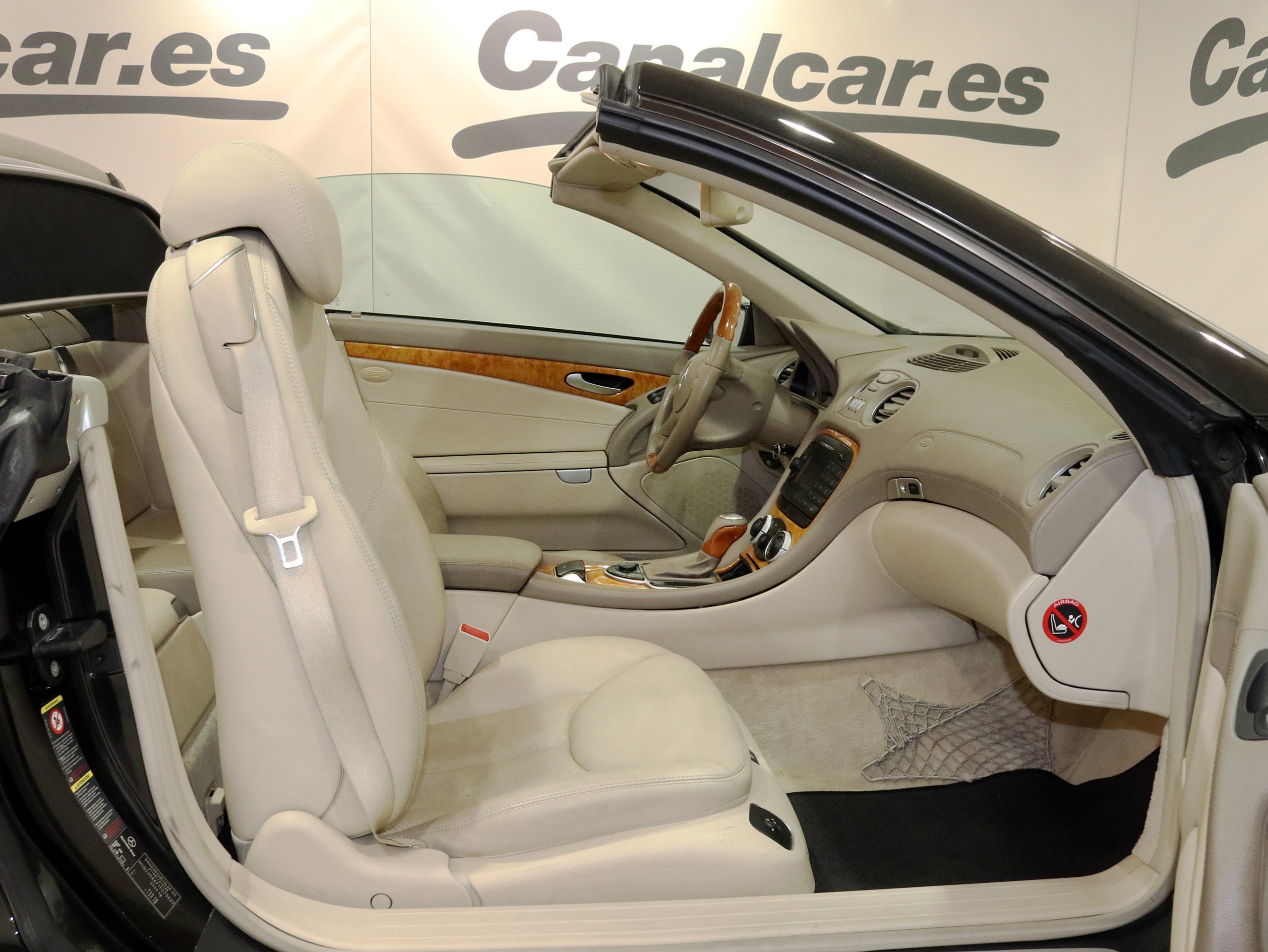 Foto Mercedes-Benz SL 350 16 Foto Mercedes-Benz SL 350 16