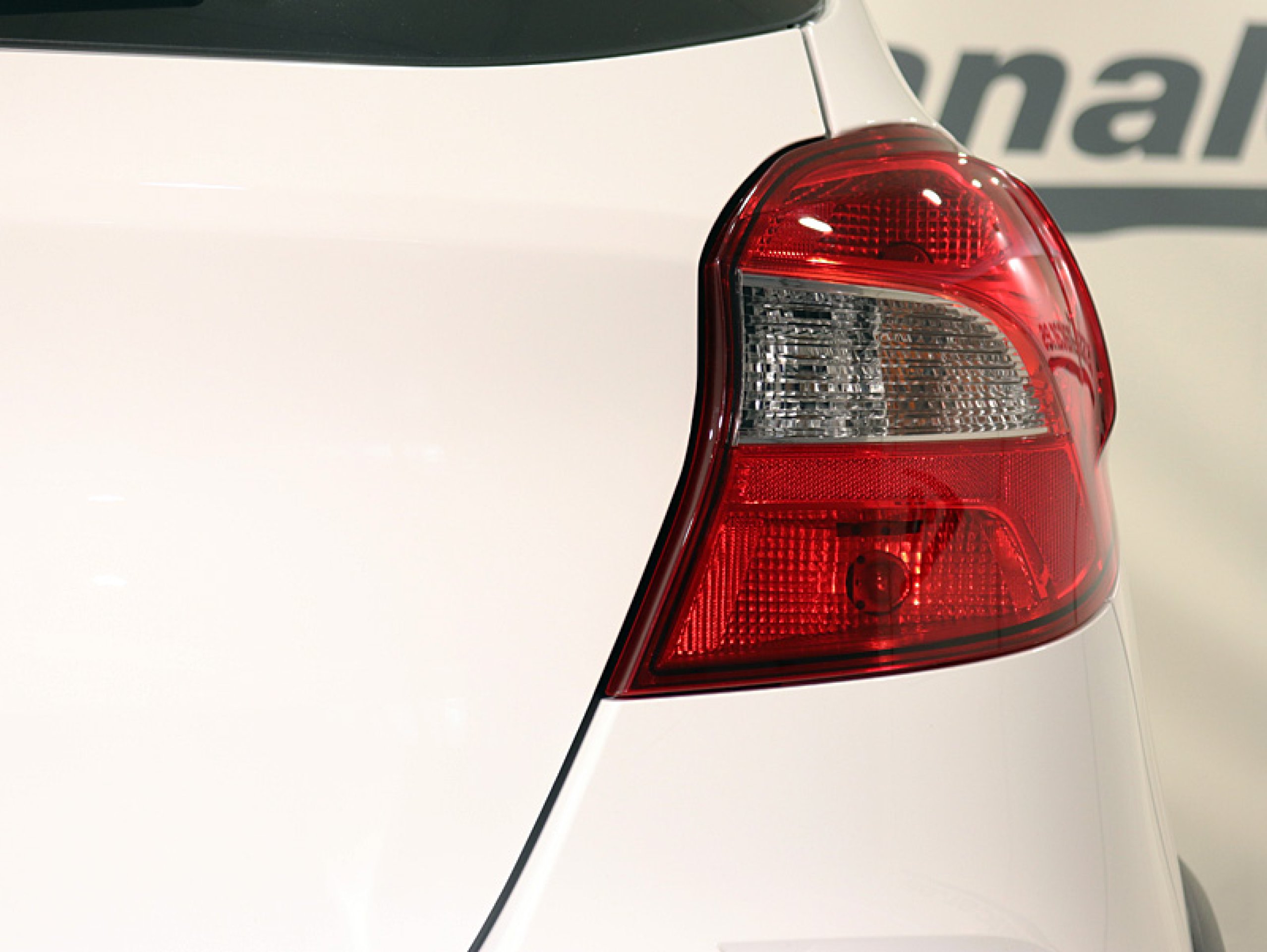 Foto Ford Ka+ 11
