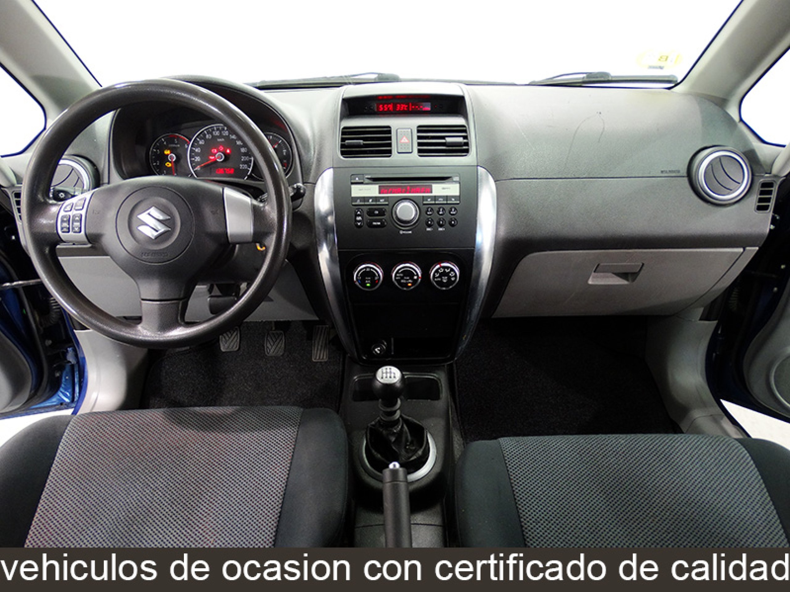 Foto Suzuki SX 4 23