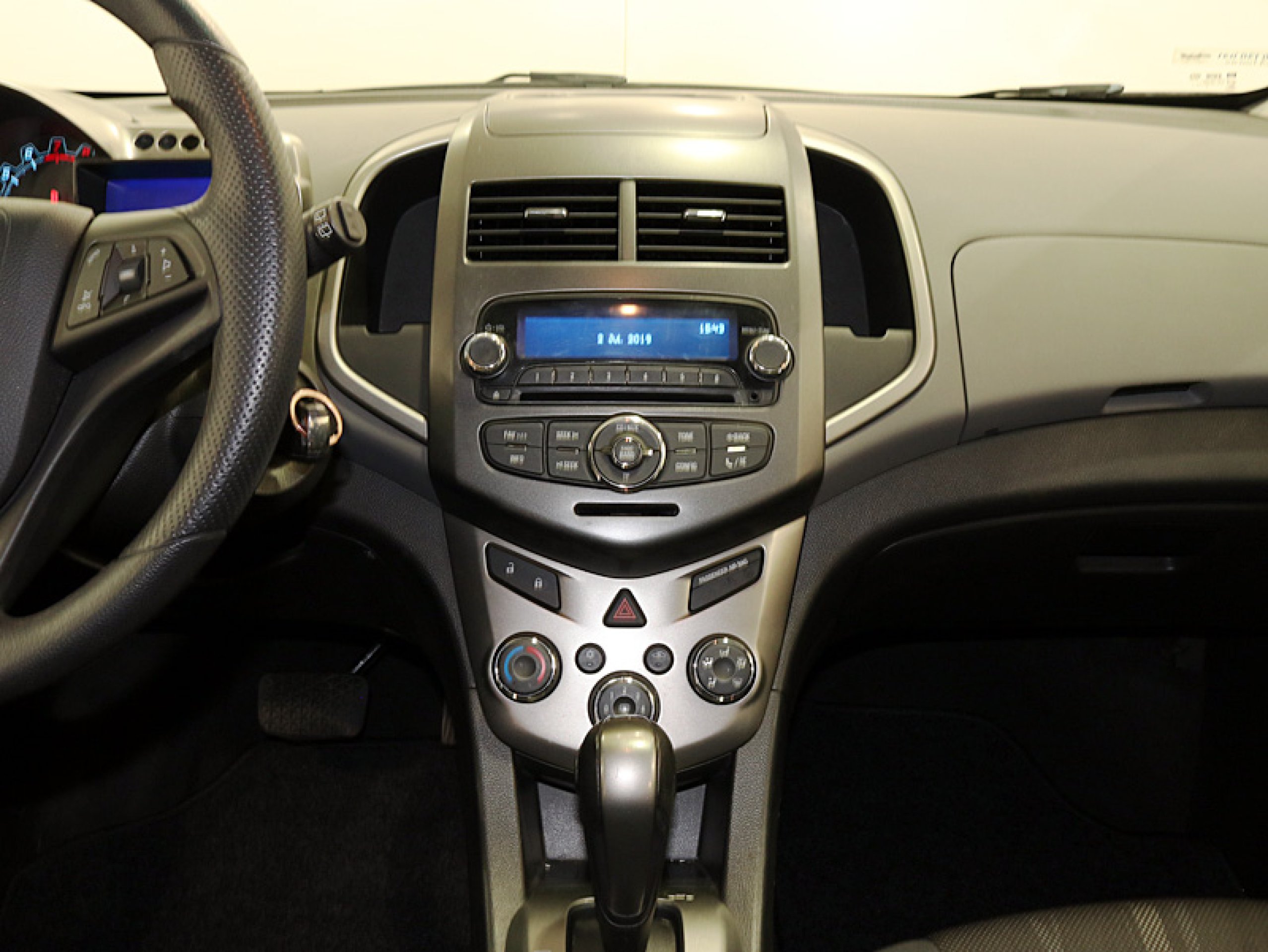 Foto Chevrolet Aveo 19