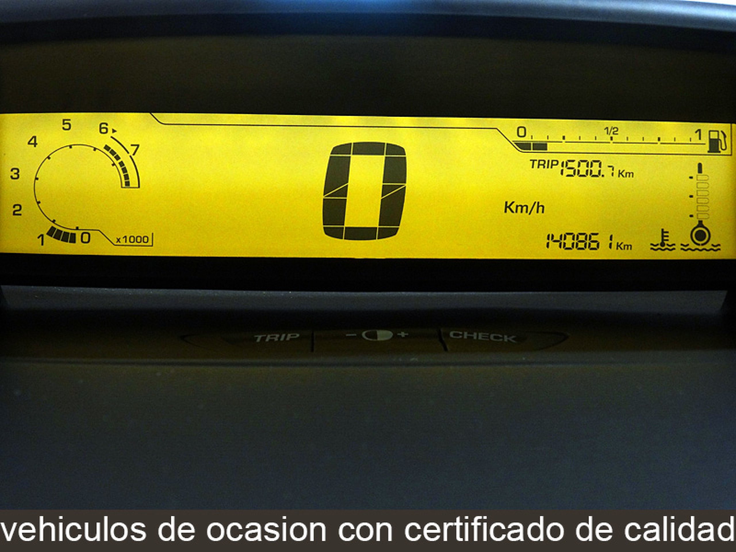 Foto Citroen C4 13