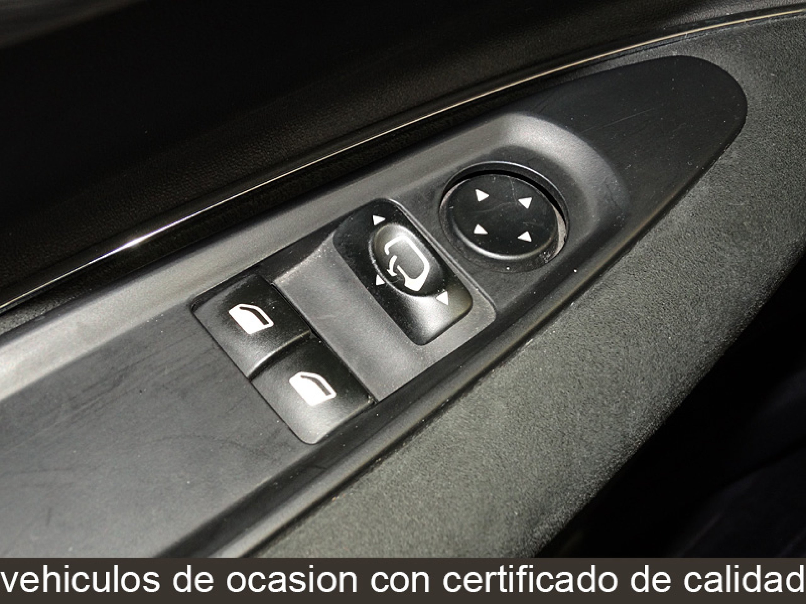 Foto Citroen C4 23
