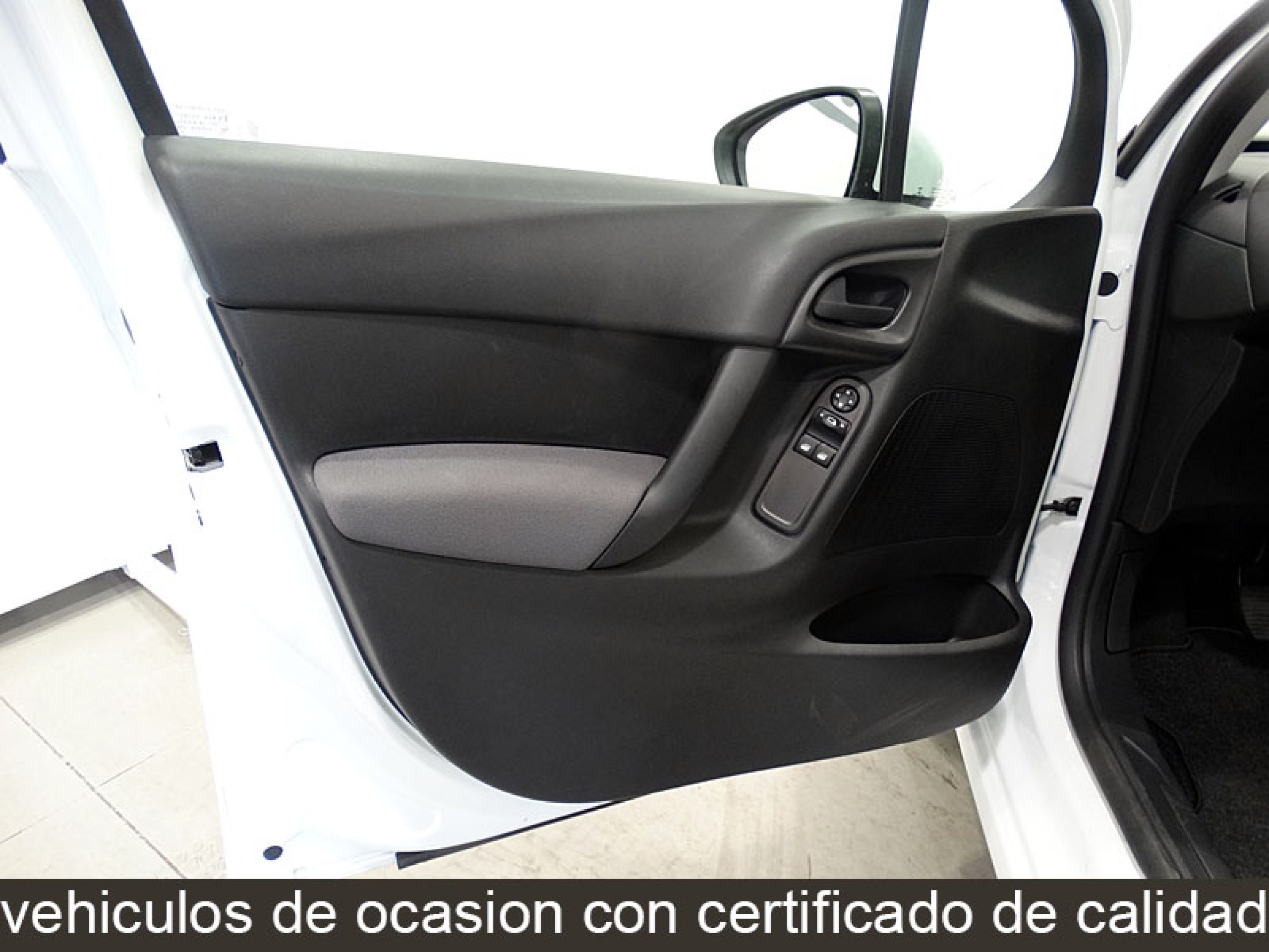Foto Citroen C3 10