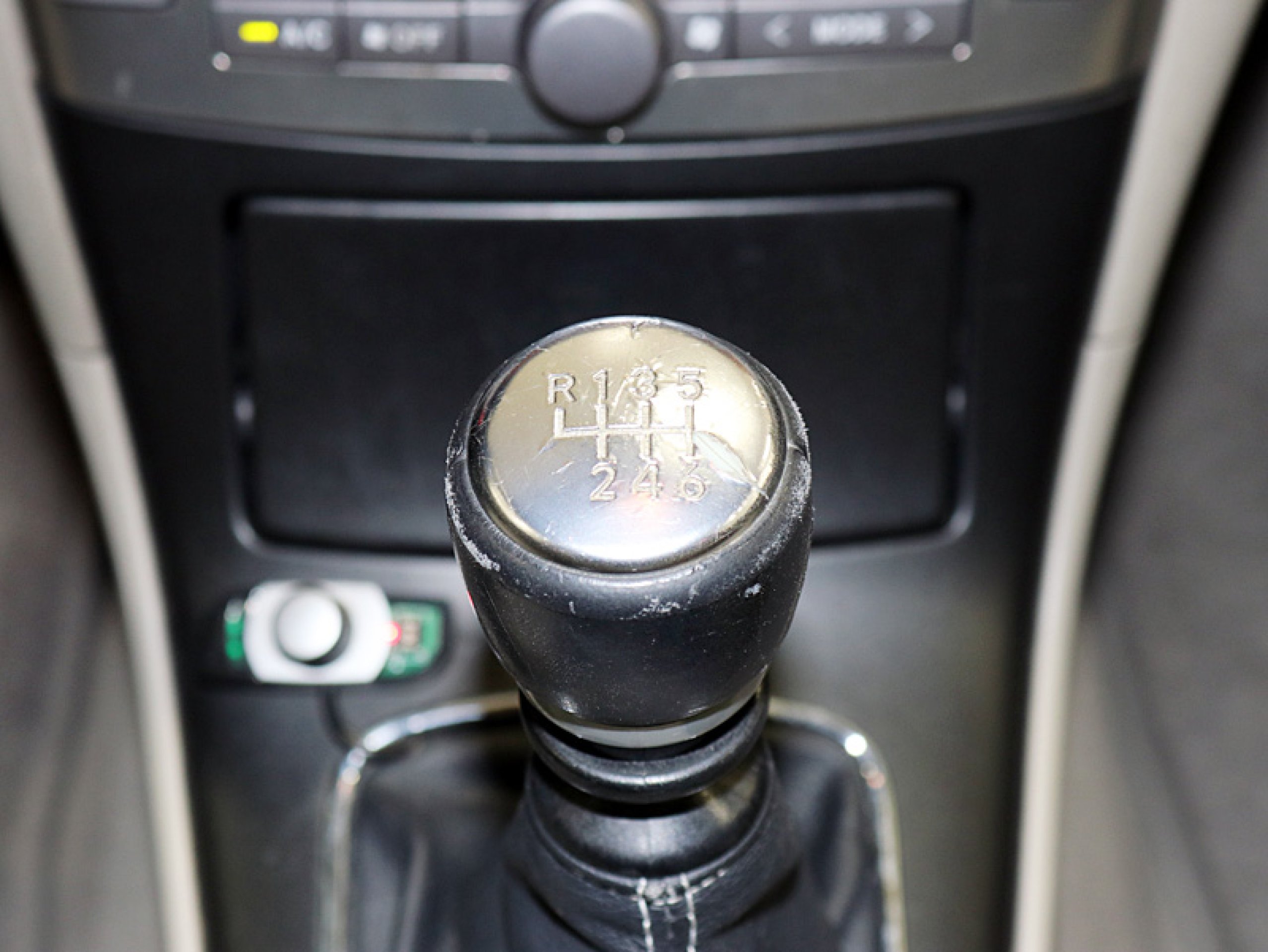 Foto Toyota Avensis 21