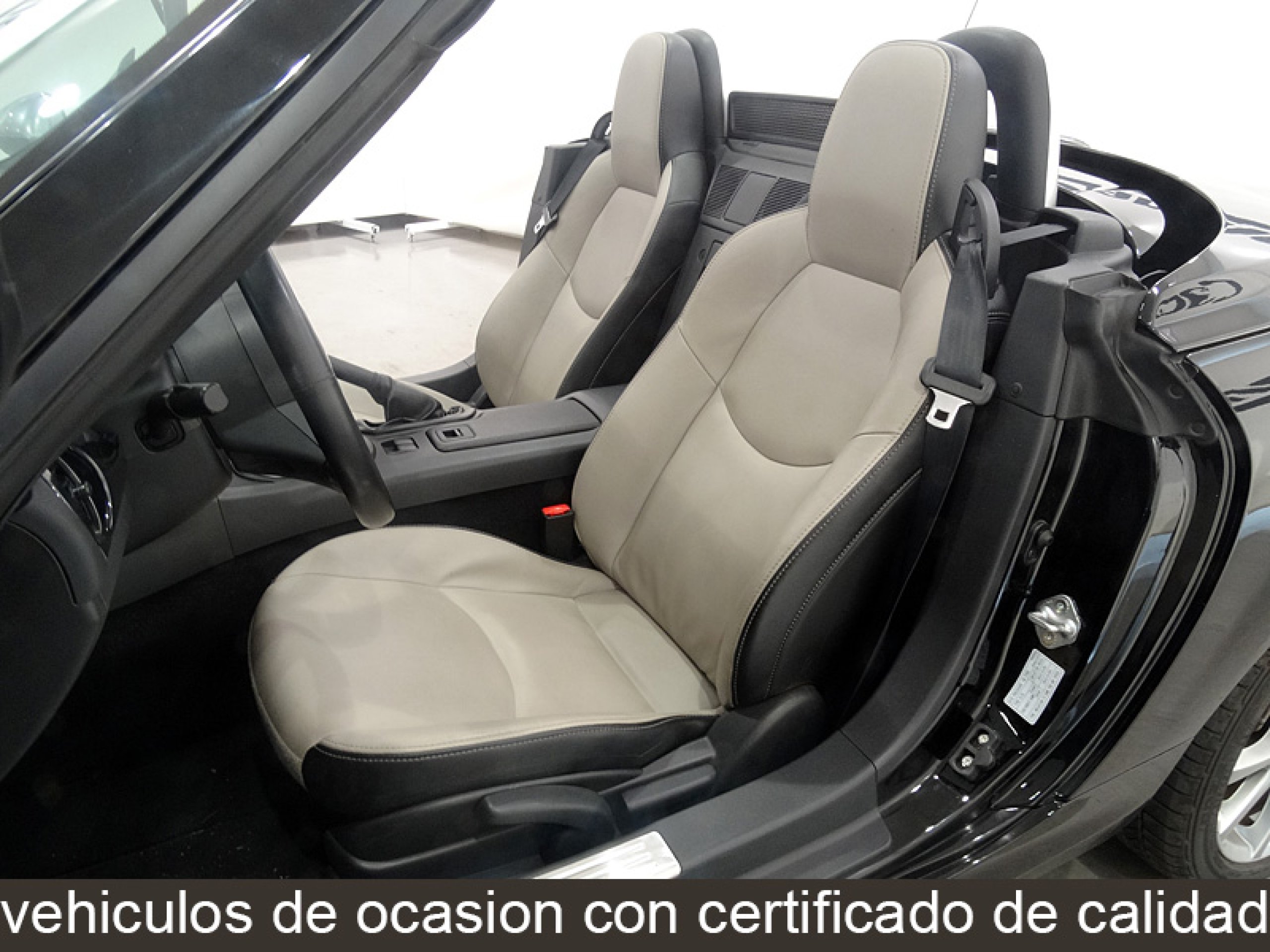 Foto Mazda MX-5 18