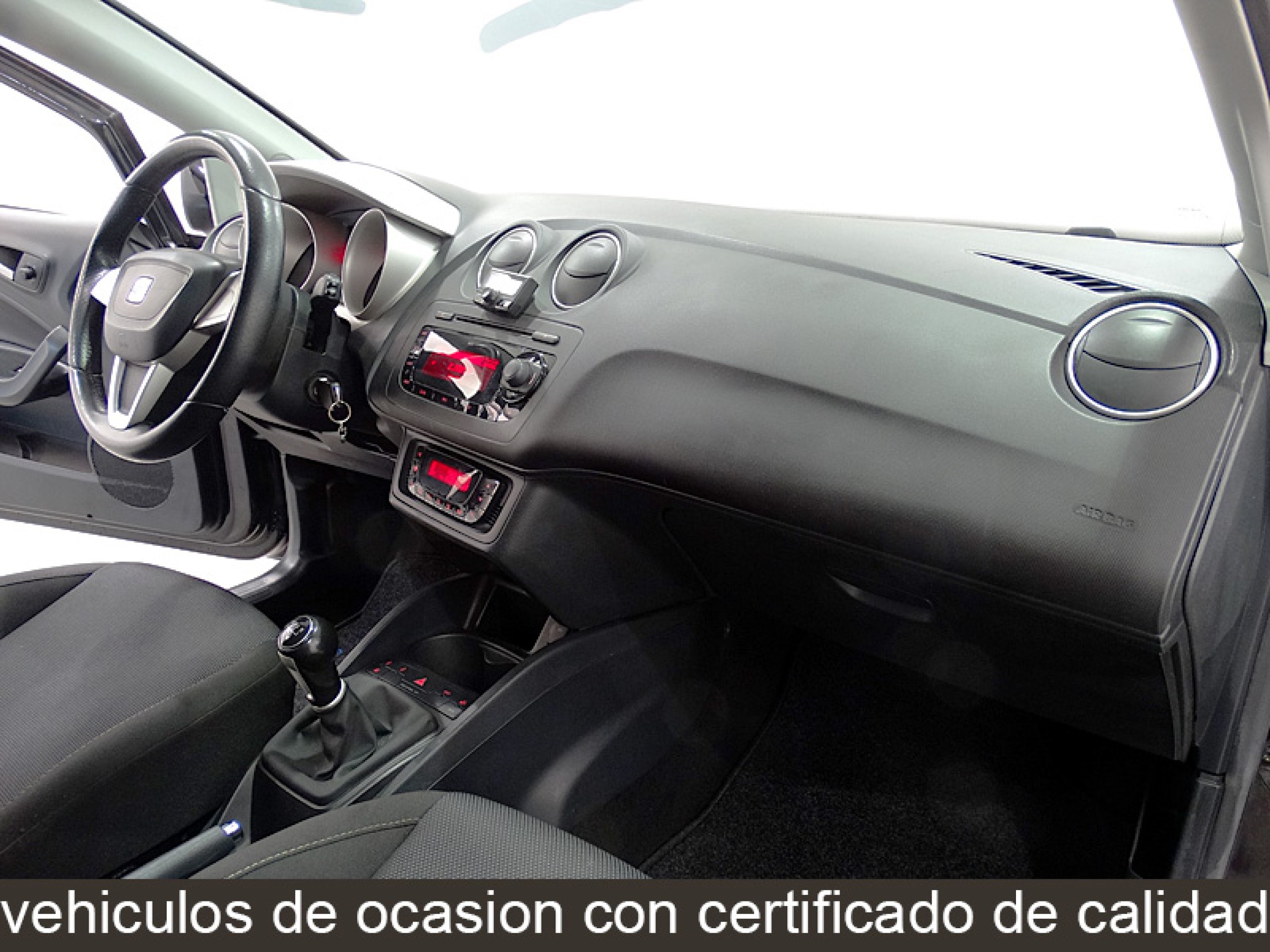 Foto Seat Ibiza 24