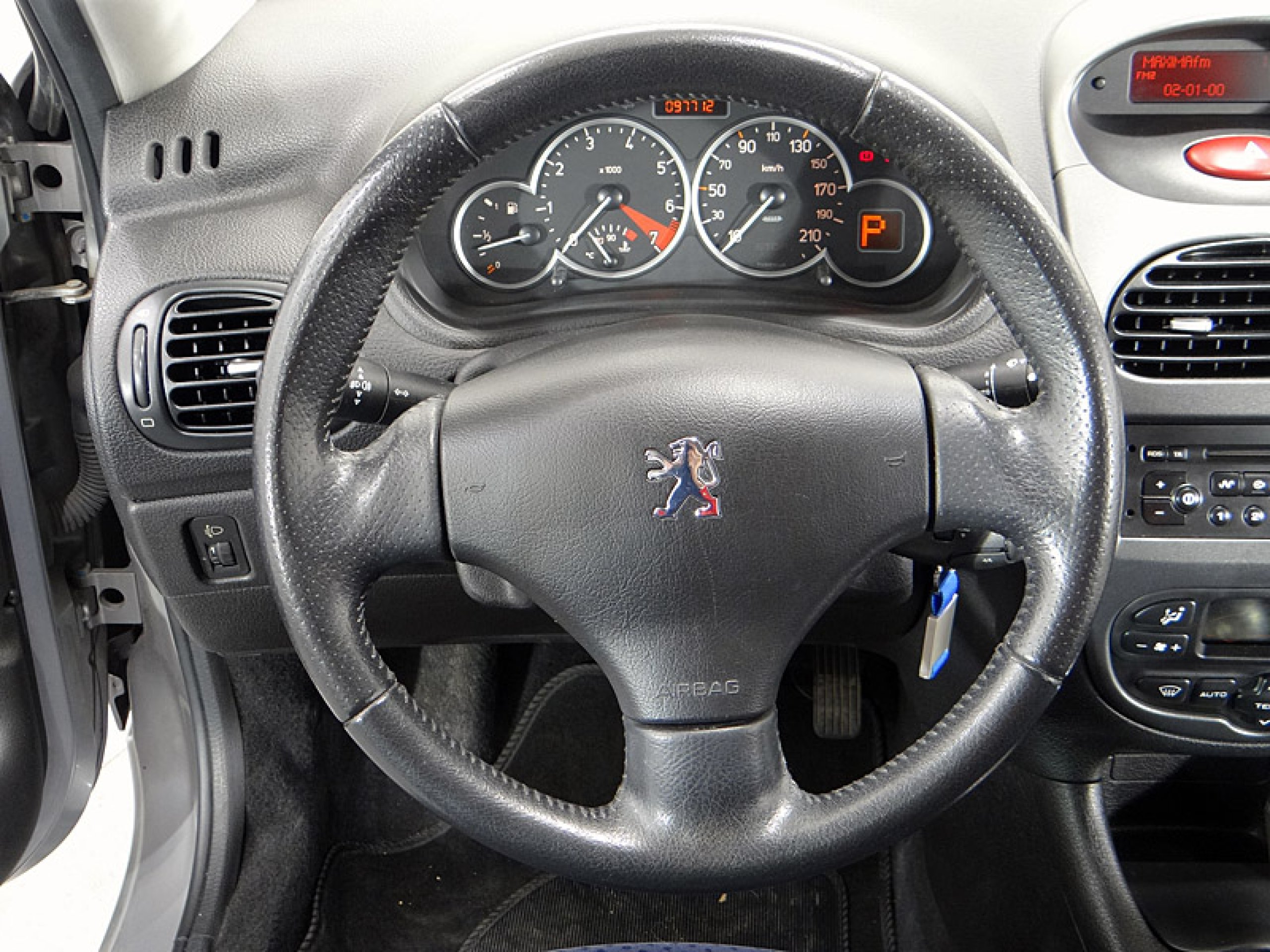 Foto Peugeot 206 30 Foto Peugeot 206 30
