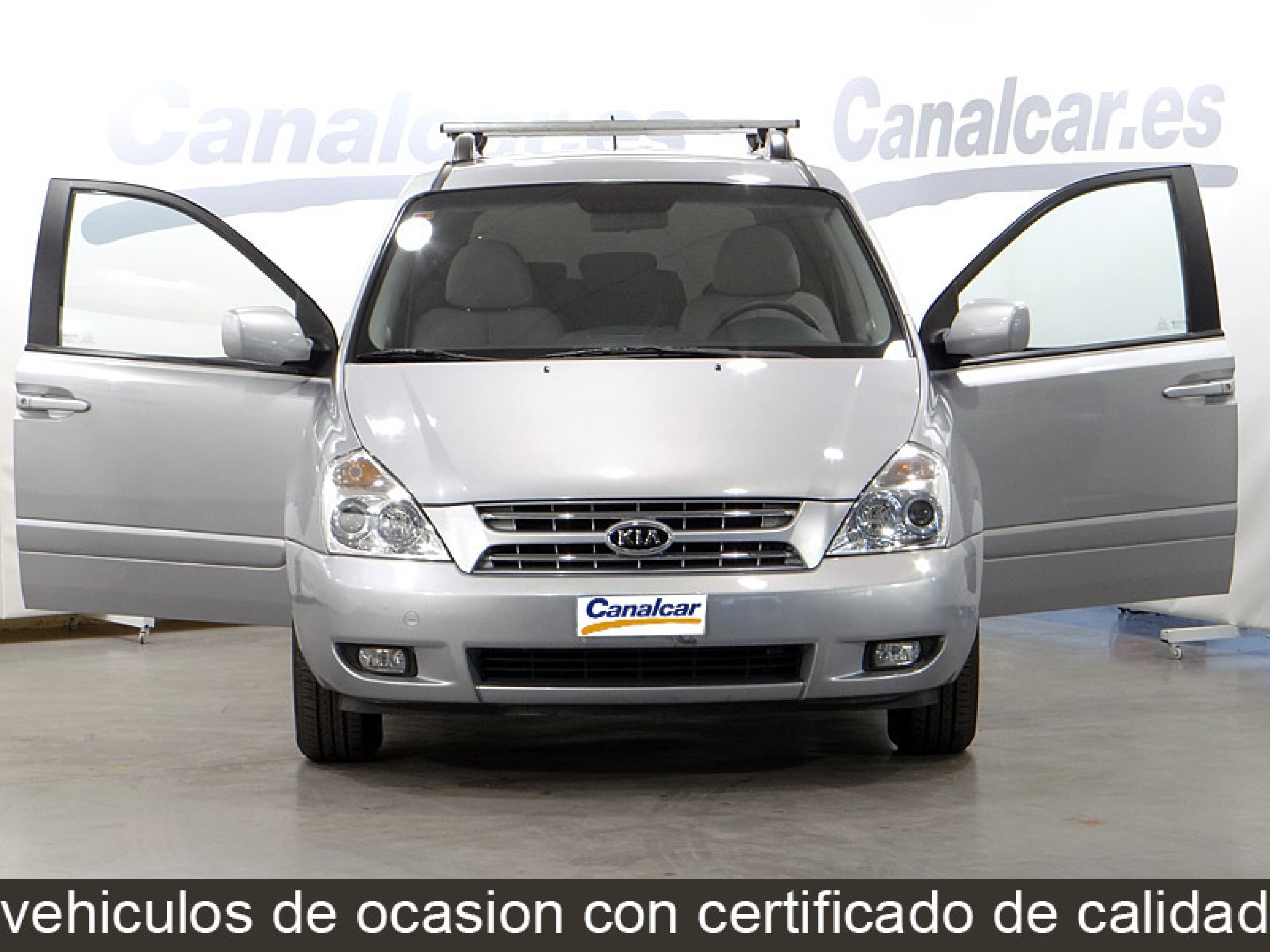 Foto Kia Carnival 3
