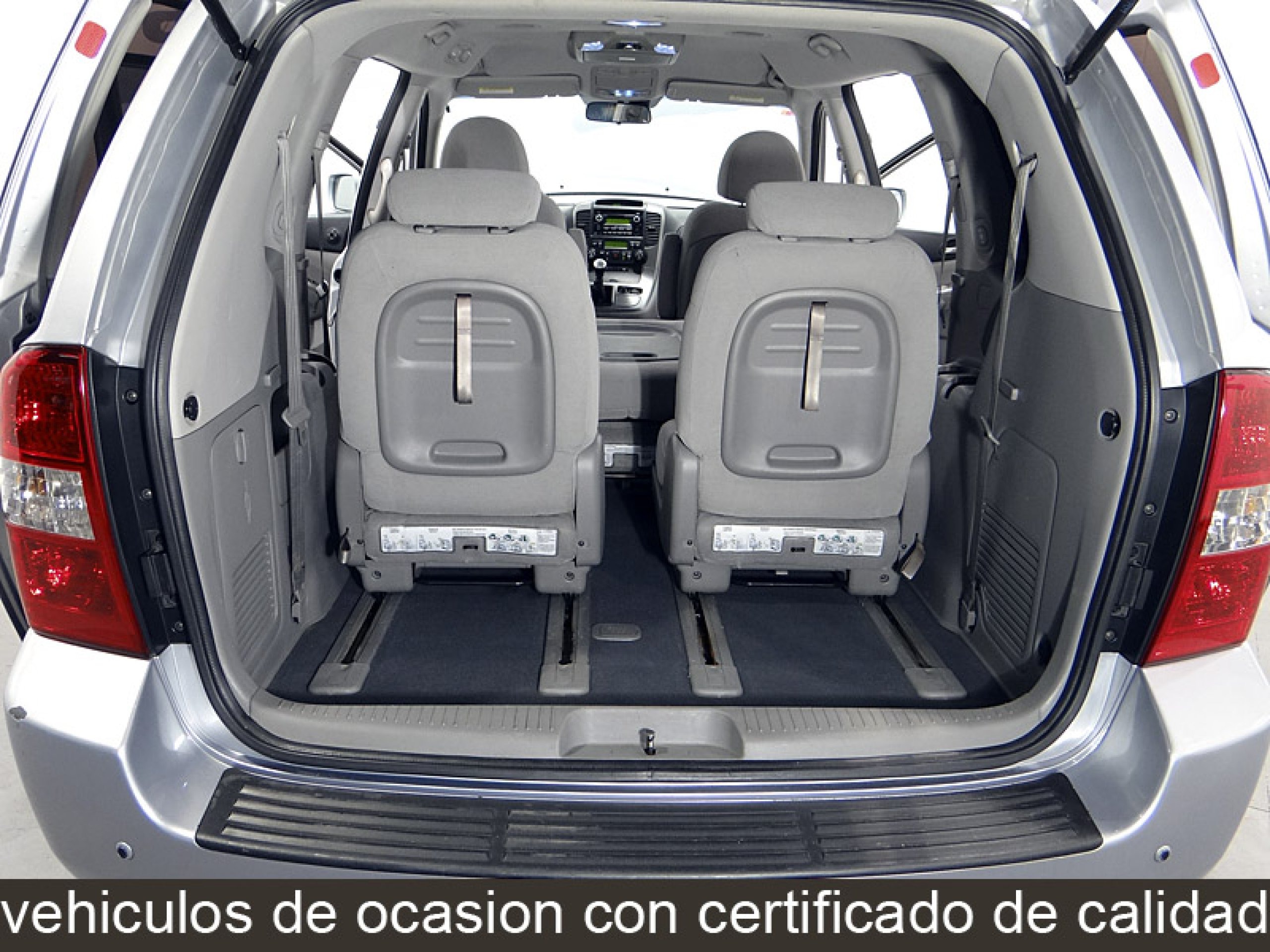 Foto Kia Carnival 18