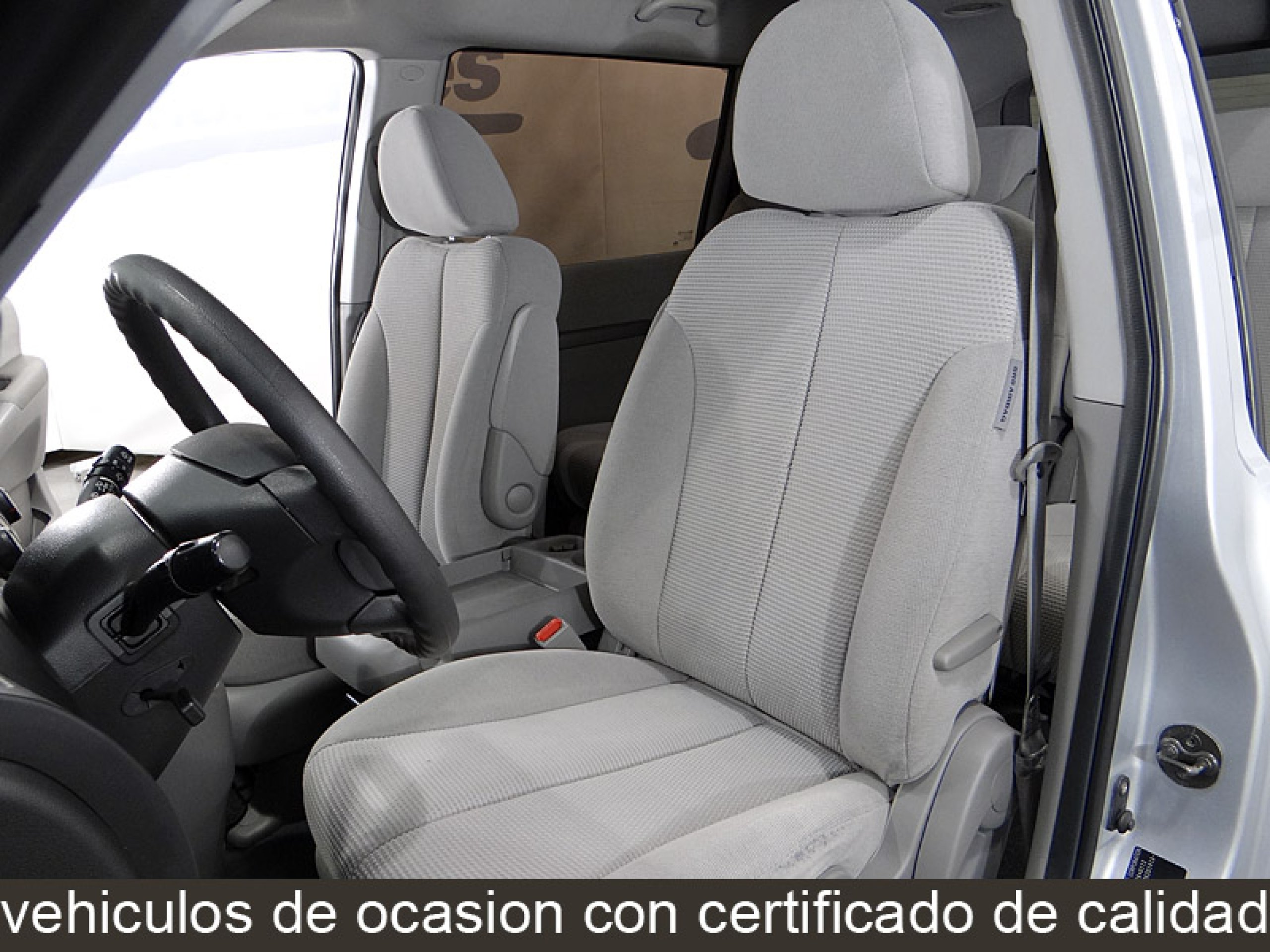 Foto Kia Carnival 20