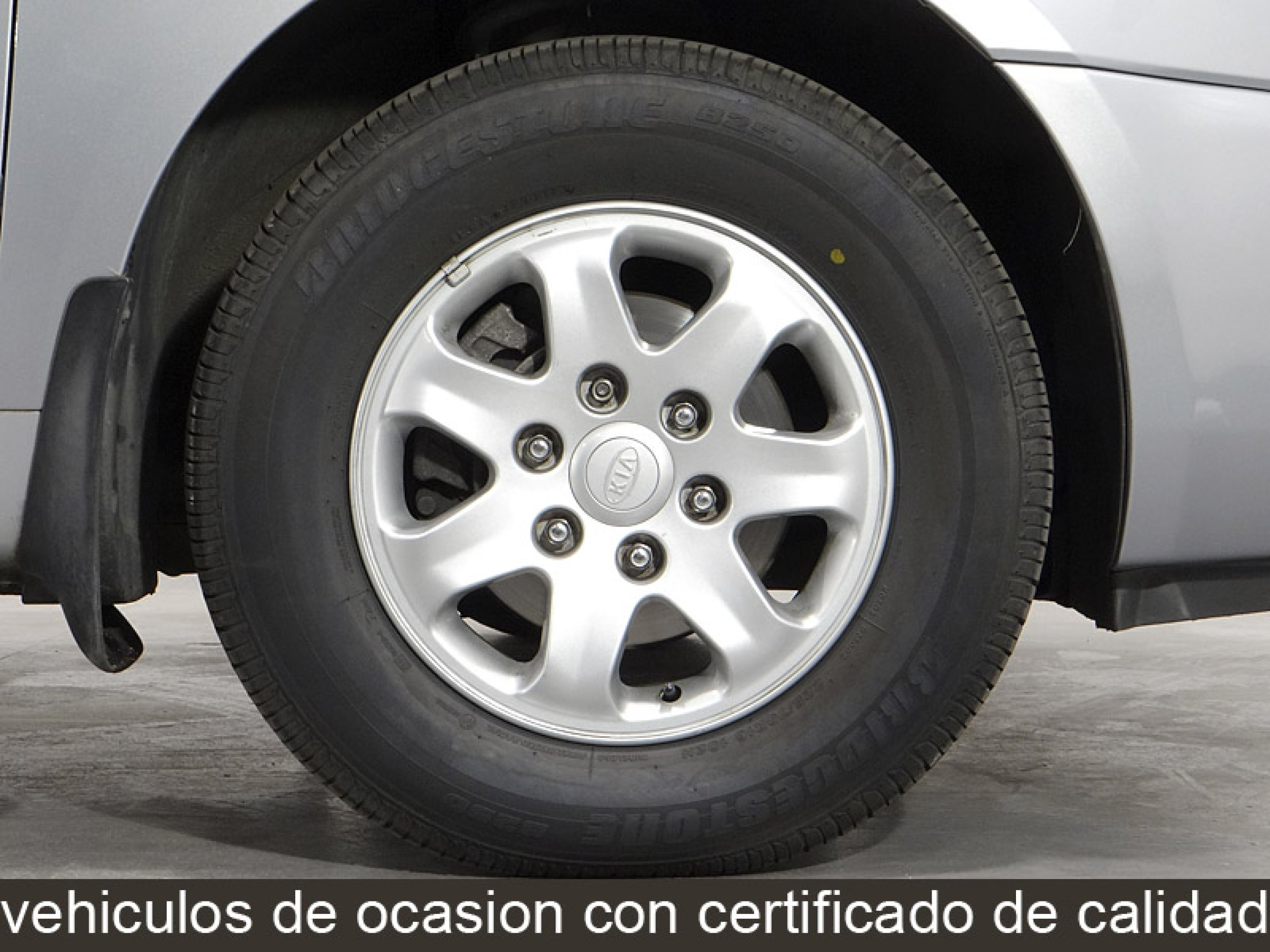 Foto Kia Carnival 43