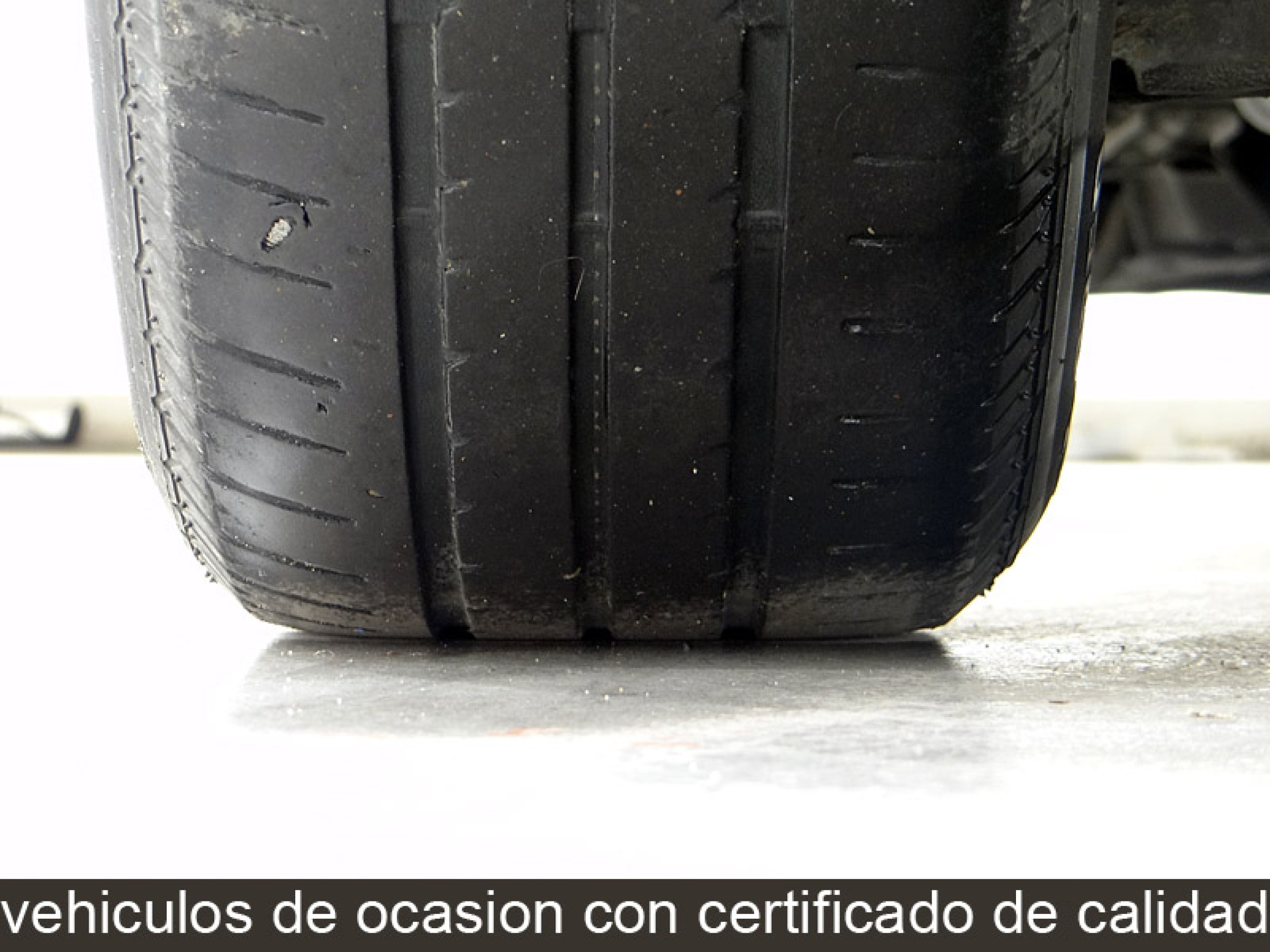 Foto Kia Carnival 45