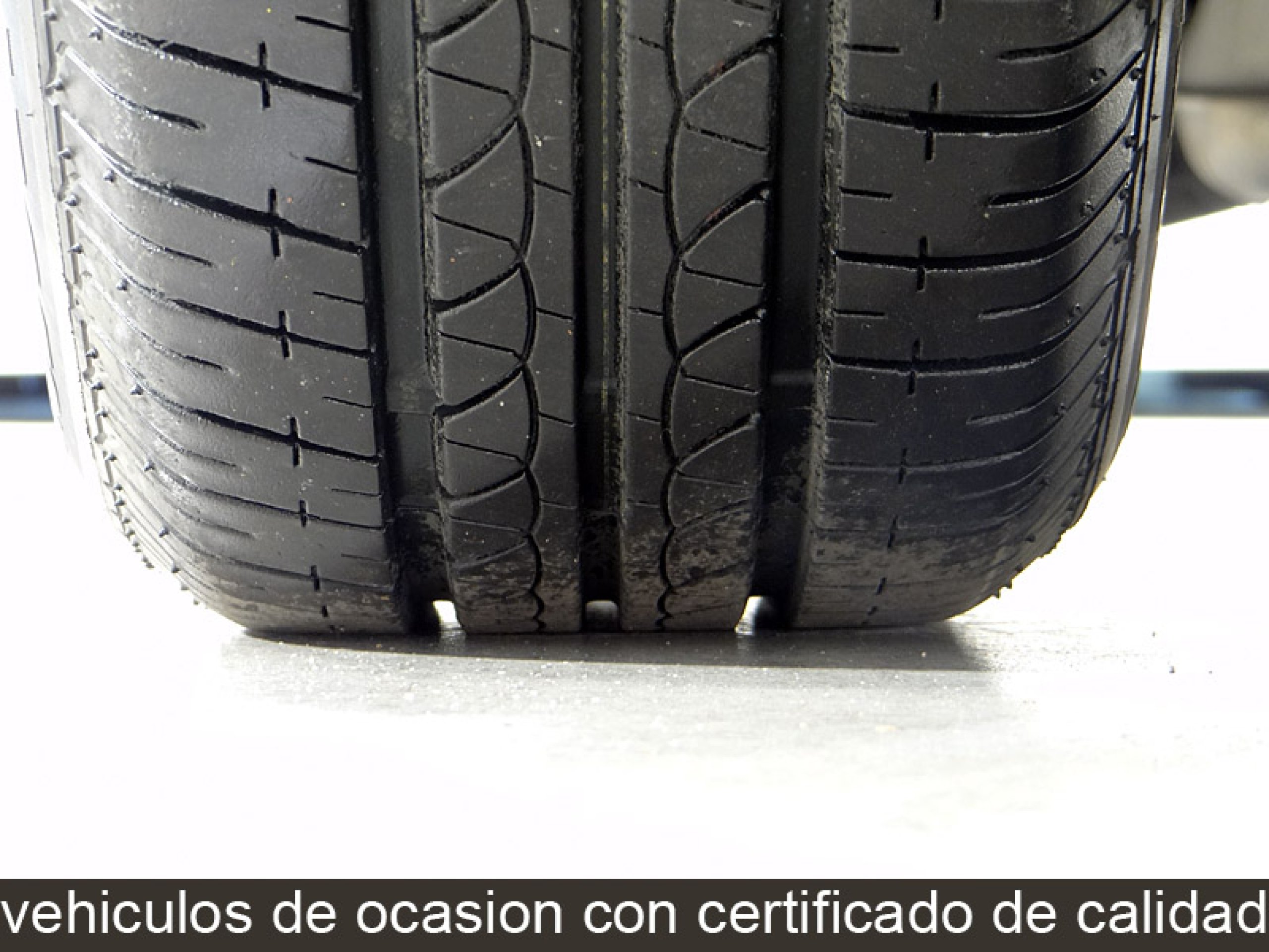 Foto Kia Carnival 47